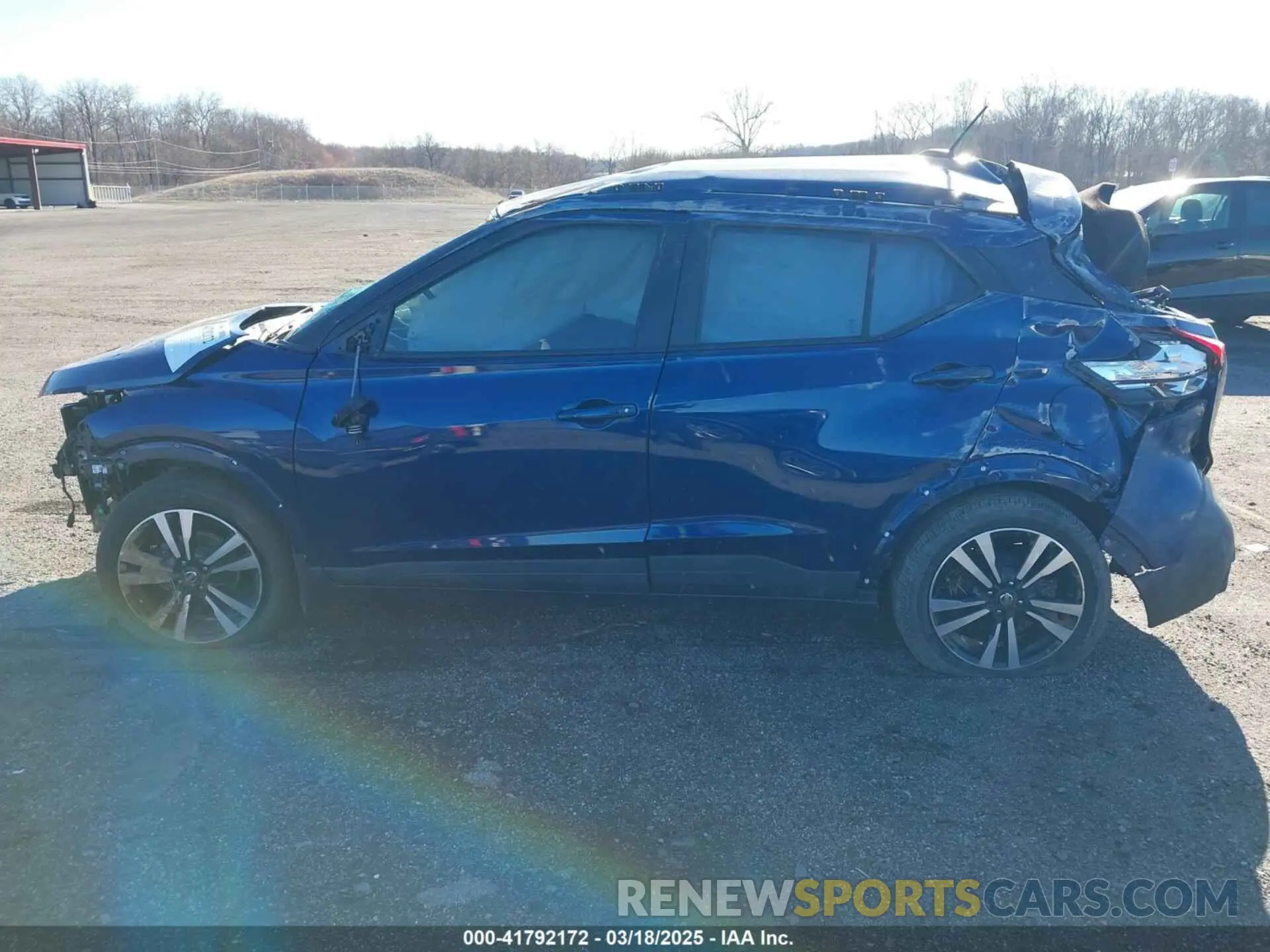 14 Photograph of a damaged car 3N1CP5CU5KL518375 NISSAN KICKS 2019