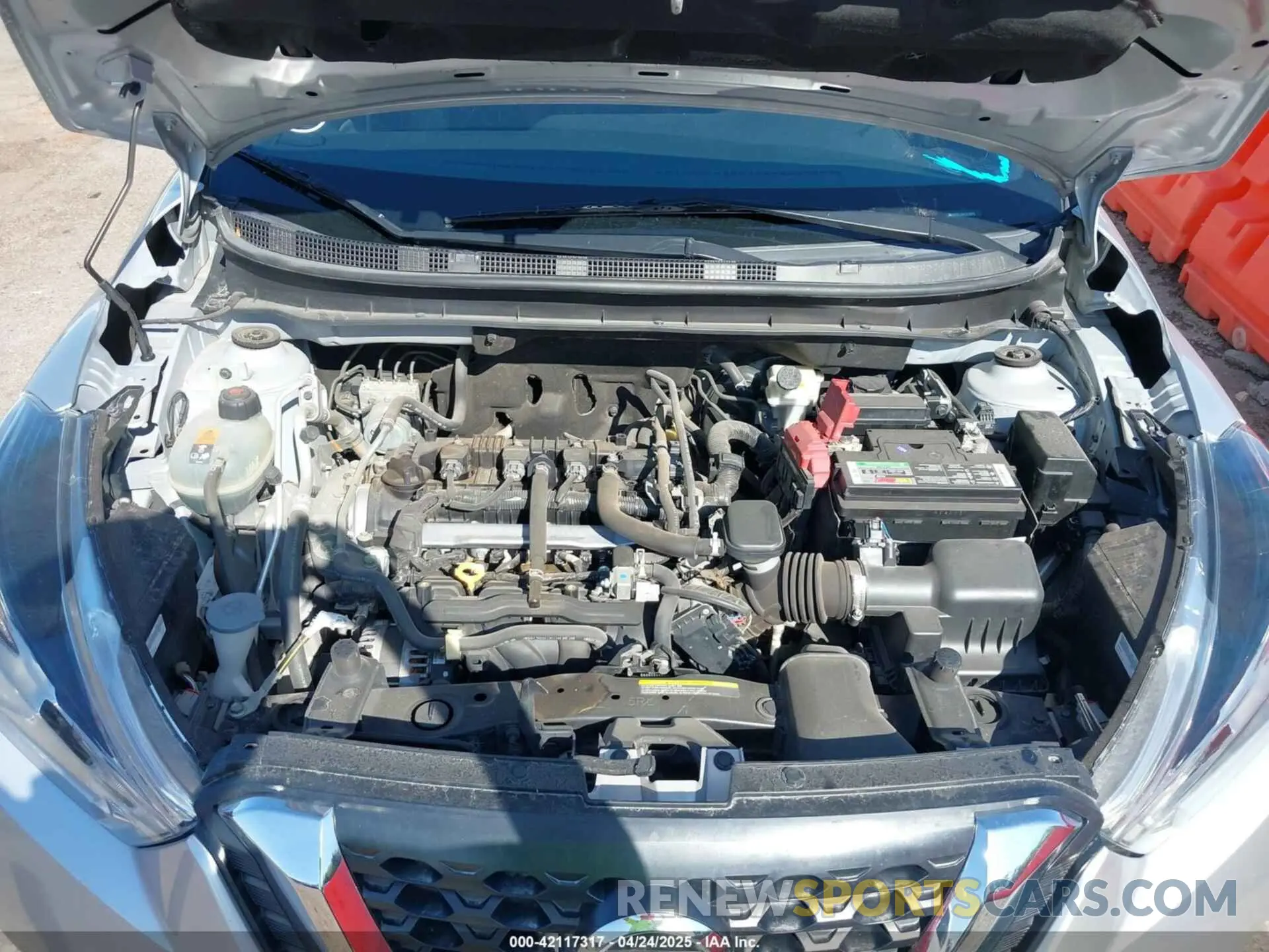 10 Photograph of a damaged car 3N1CP5CU5KL518974 NISSAN KICKS 2019
