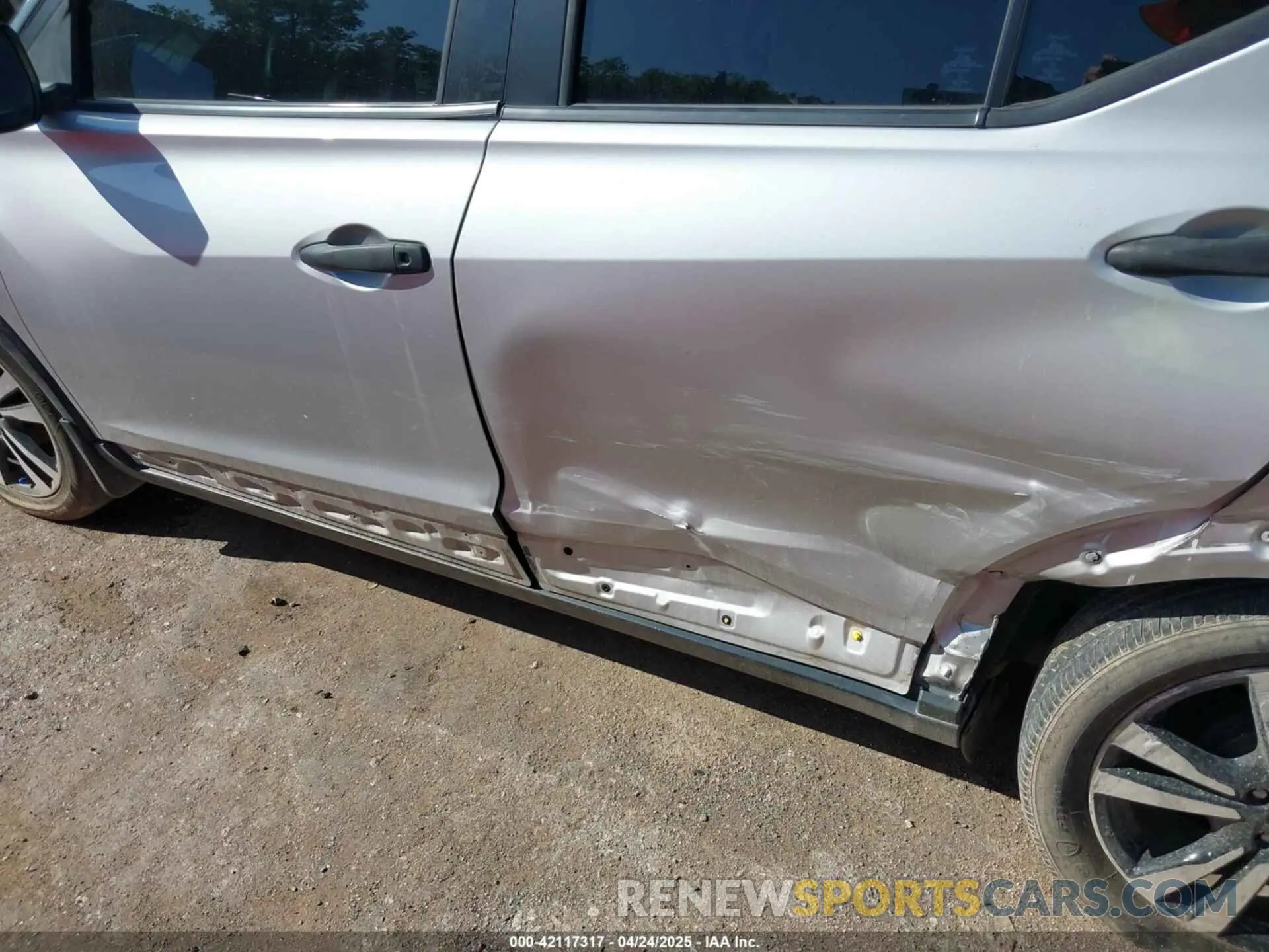6 Photograph of a damaged car 3N1CP5CU5KL518974 NISSAN KICKS 2019