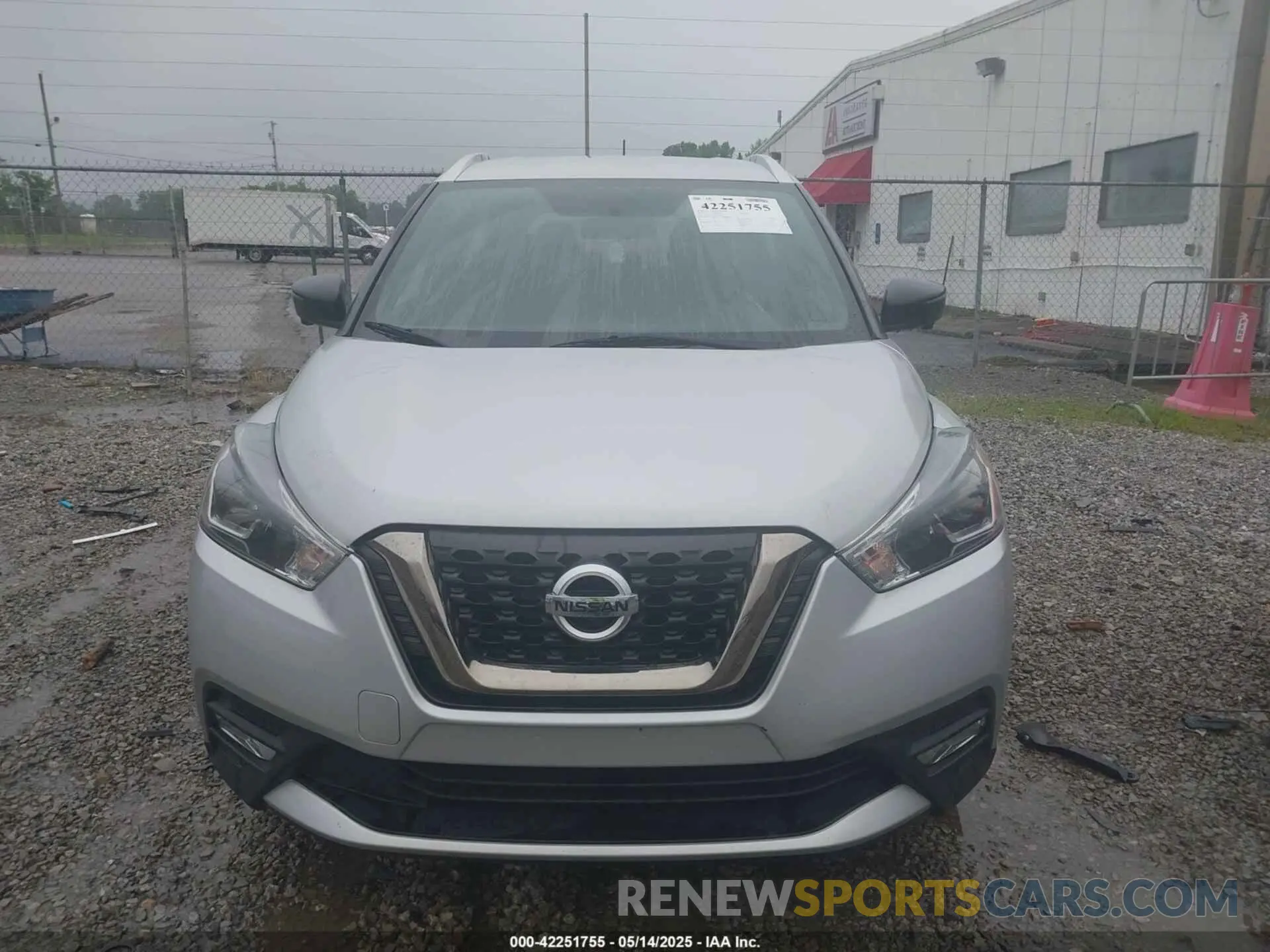 12 Photograph of a damaged car 3N1CP5CU5KL521681 NISSAN KICKS 2019