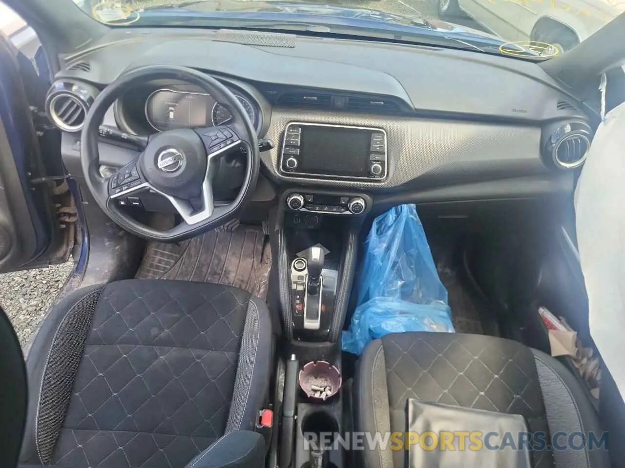 8 Photograph of a damaged car 3N1CP5CU5KL523155 NISSAN KICKS 2019