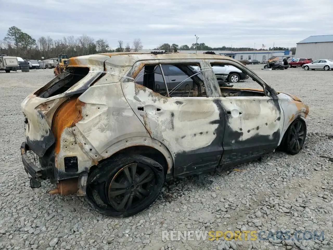 3 Photograph of a damaged car 3N1CP5CU5KL552607 NISSAN KICKS 2019