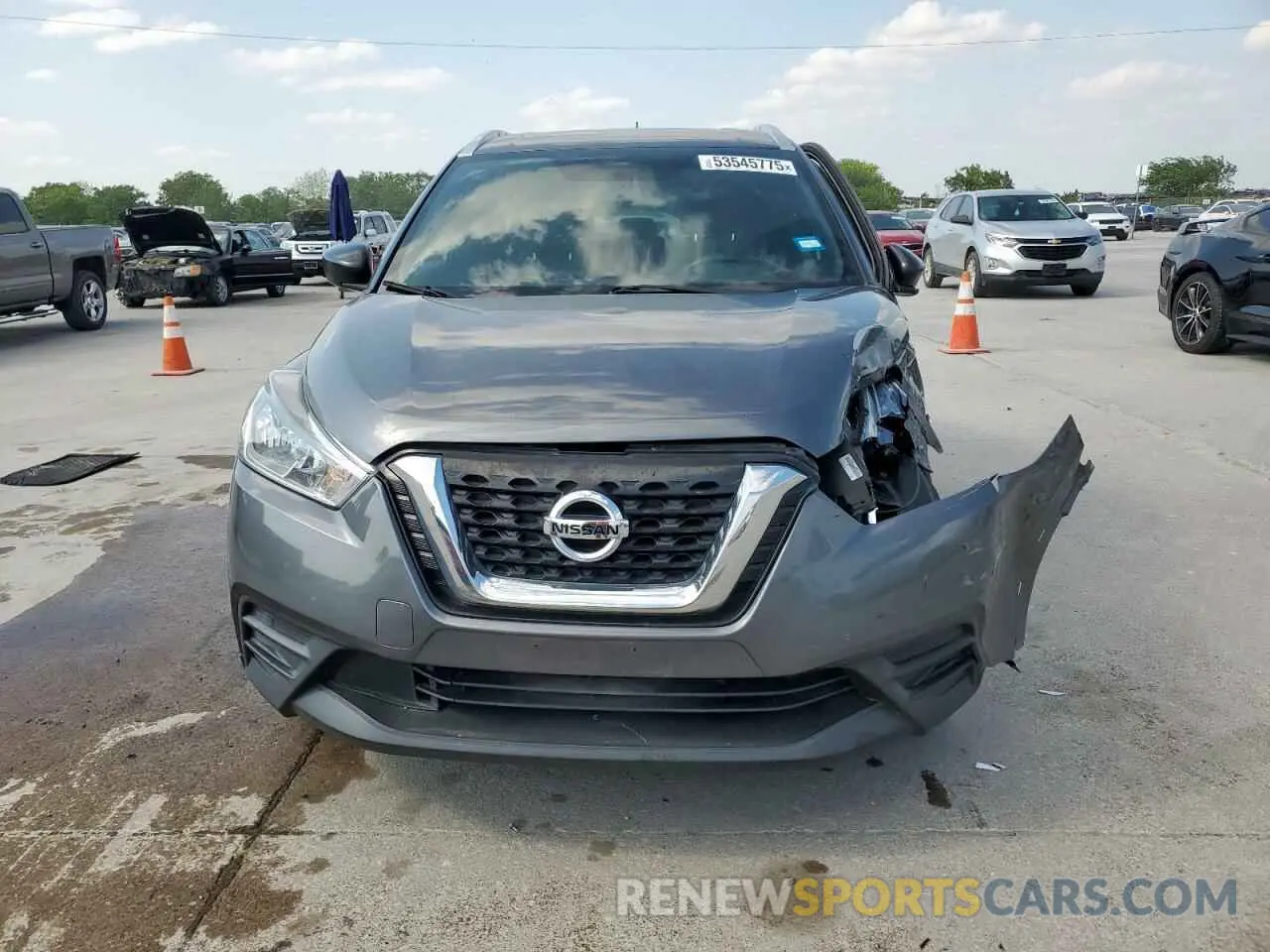 5 Photograph of a damaged car 3N1CP5CU5KL565860 NISSAN KICKS 2019