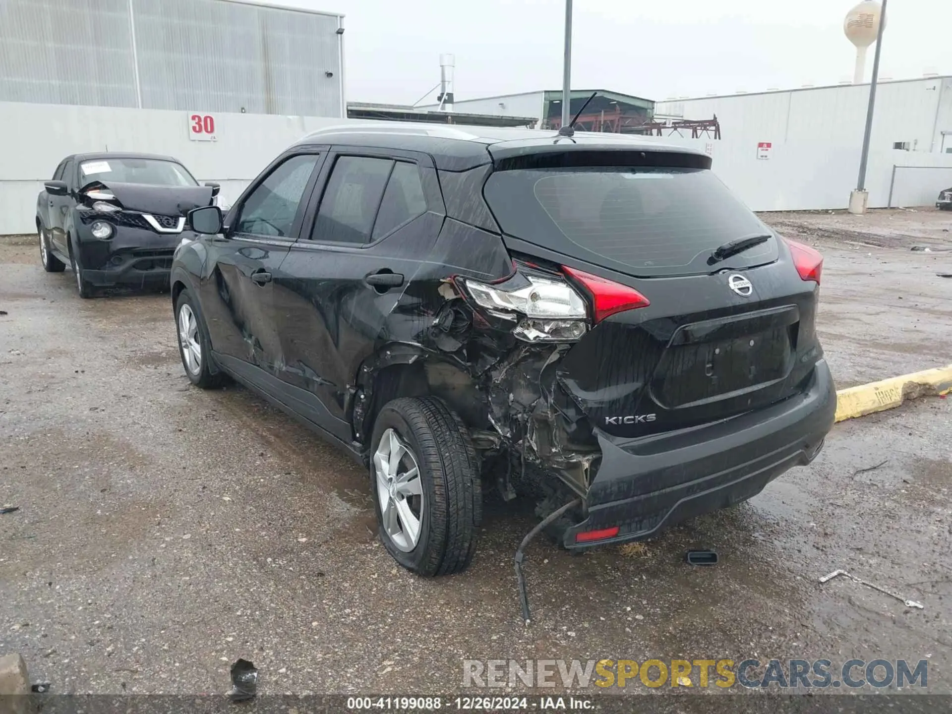 3 Photograph of a damaged car 3N1CP5CU5KL566104 NISSAN KICKS 2019