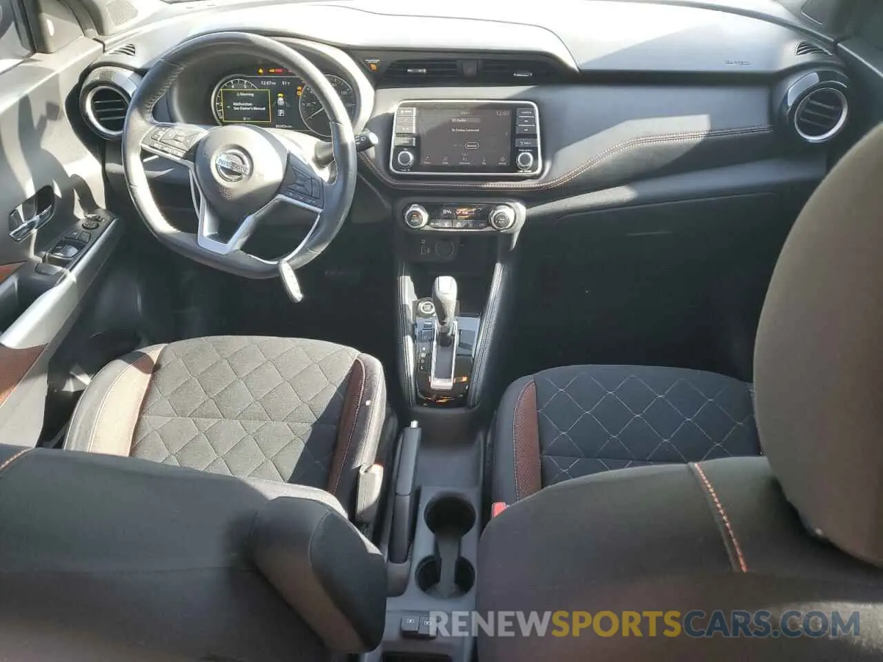 8 Photograph of a damaged car 3N1CP5CU6KL492384 NISSAN KICKS 2019