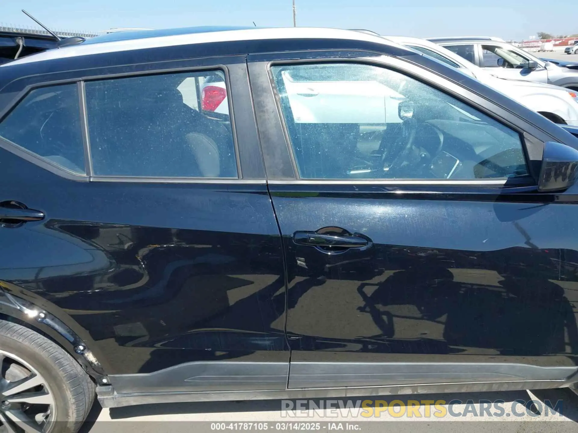 14 Photograph of a damaged car 3N1CP5CU6KL509670 NISSAN KICKS 2019