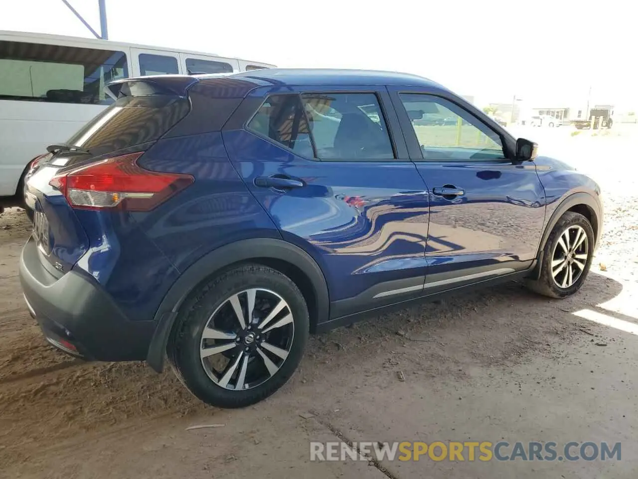 3 Photograph of a damaged car 3N1CP5CU6KL514304 NISSAN KICKS 2019