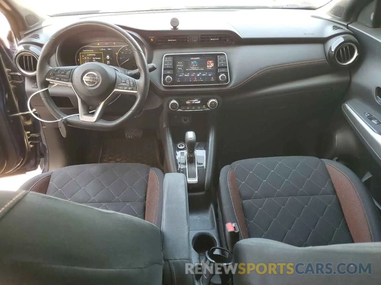 8 Photograph of a damaged car 3N1CP5CU6KL514304 NISSAN KICKS 2019