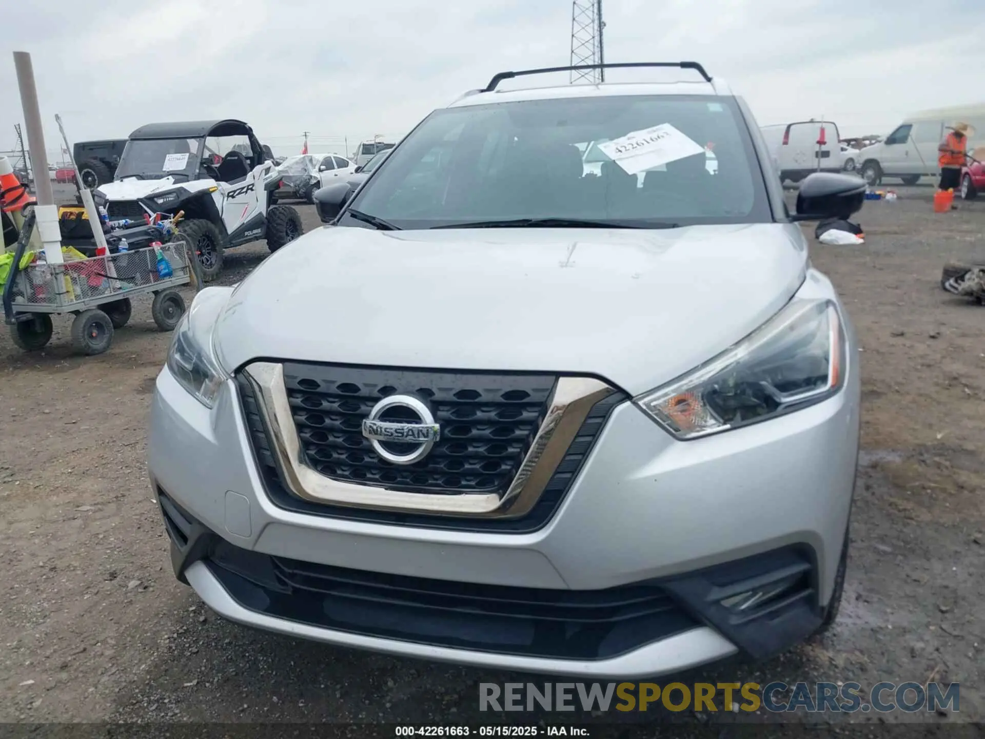 13 Photograph of a damaged car 3N1CP5CU6KL528820 NISSAN KICKS 2019