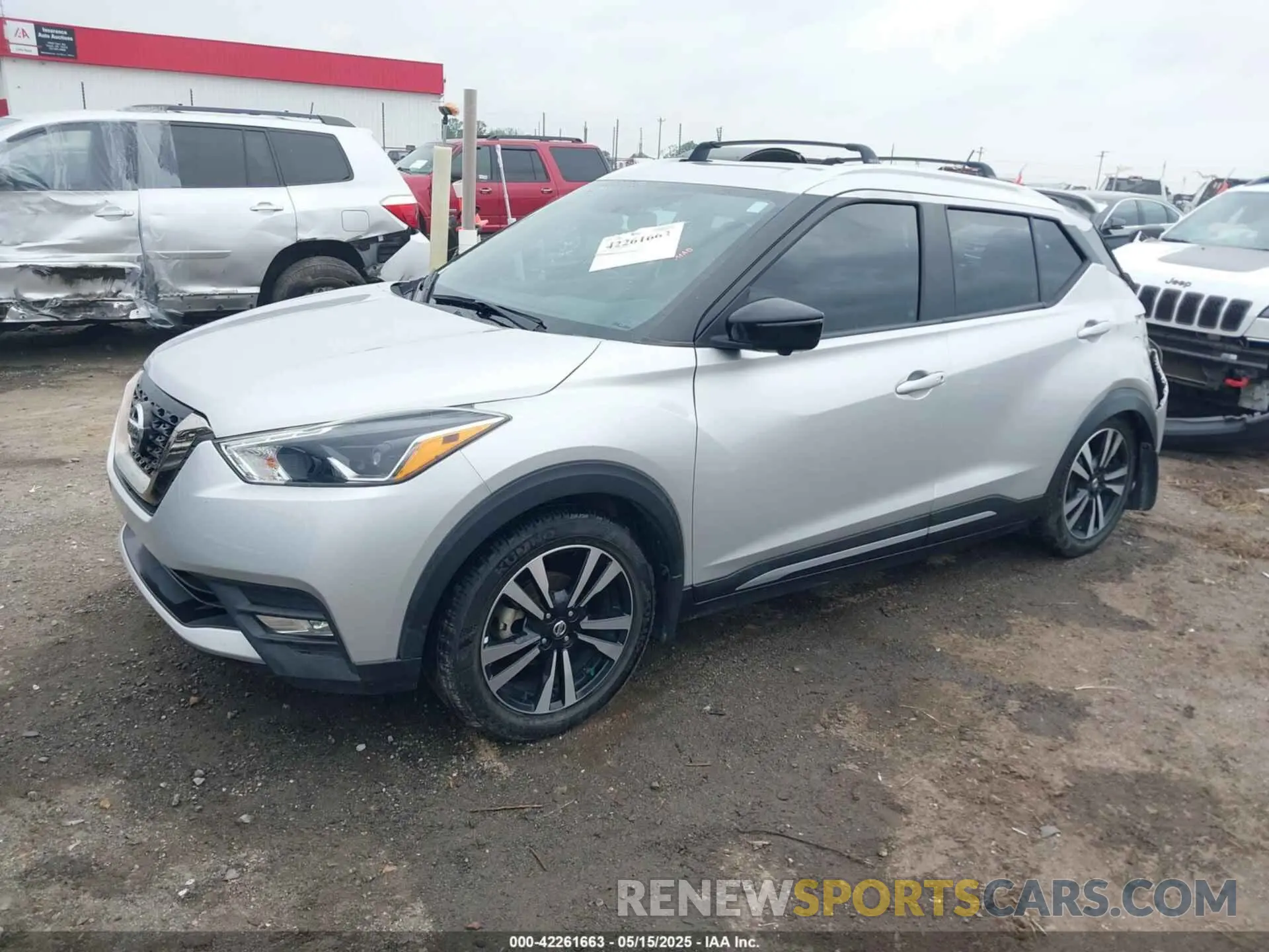 2 Photograph of a damaged car 3N1CP5CU6KL528820 NISSAN KICKS 2019