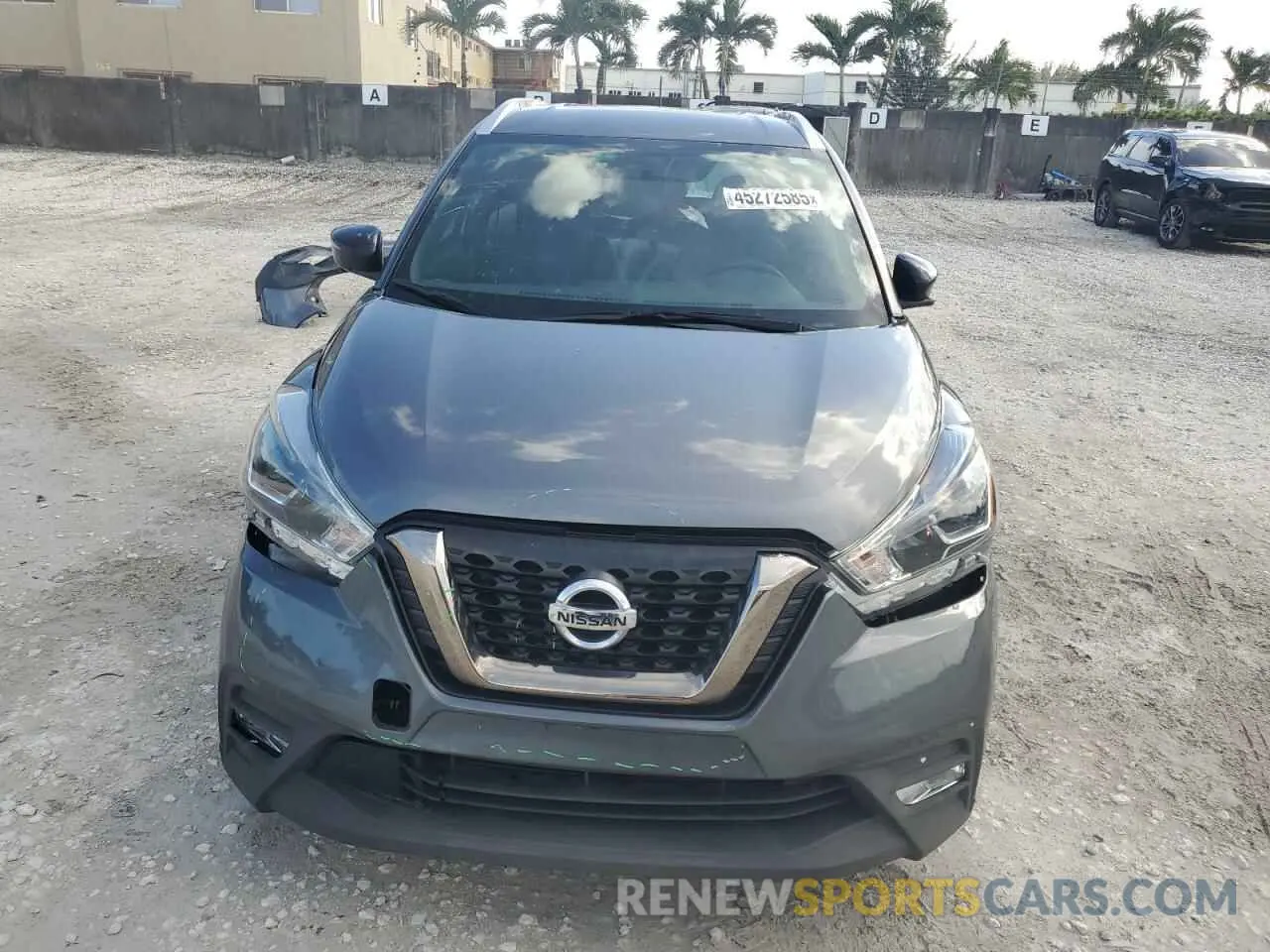 5 Photograph of a damaged car 3N1CP5CU6KL528932 NISSAN KICKS 2019