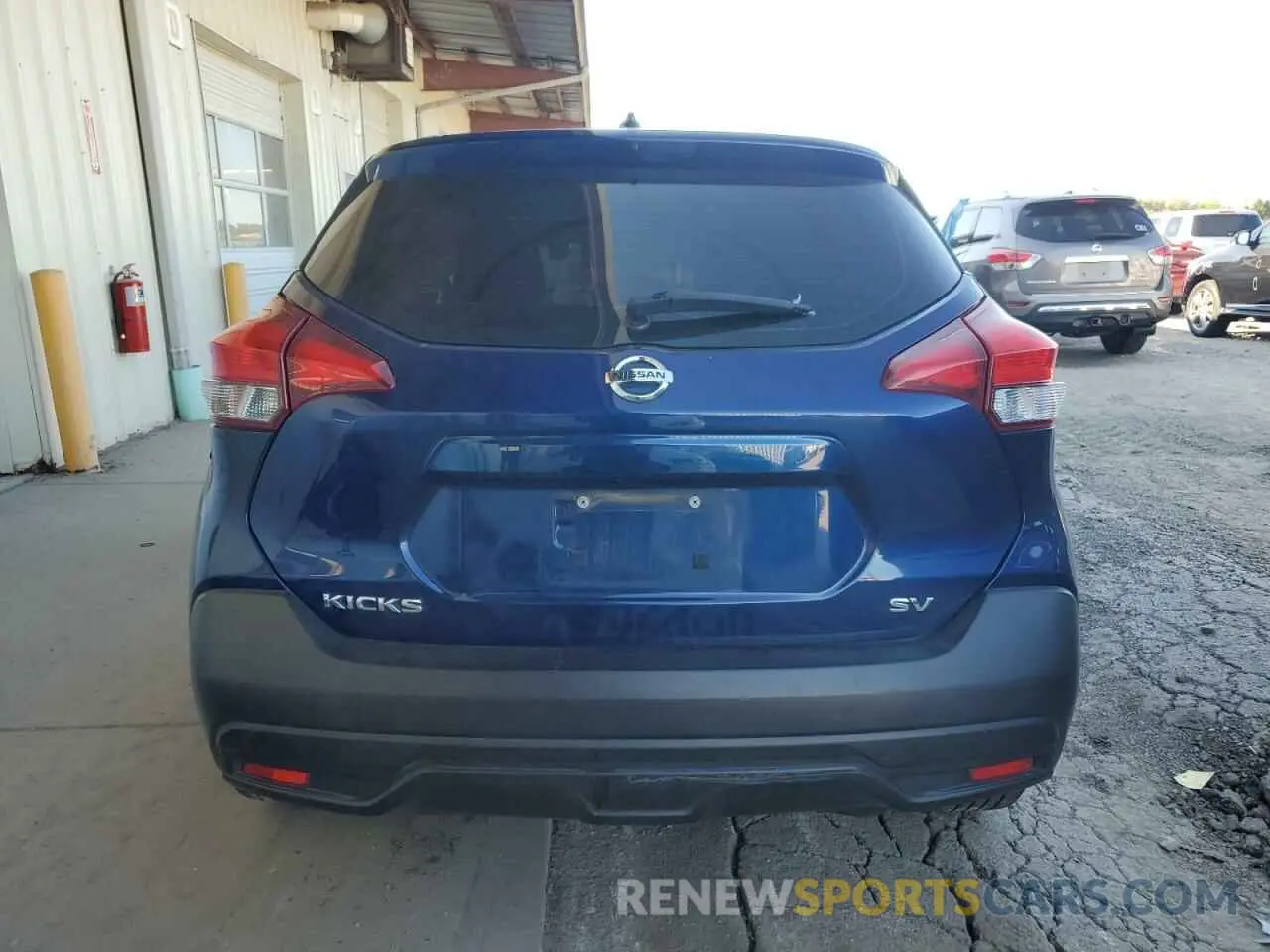 6 Photograph of a damaged car 3N1CP5CU6KL546587 NISSAN KICKS 2019