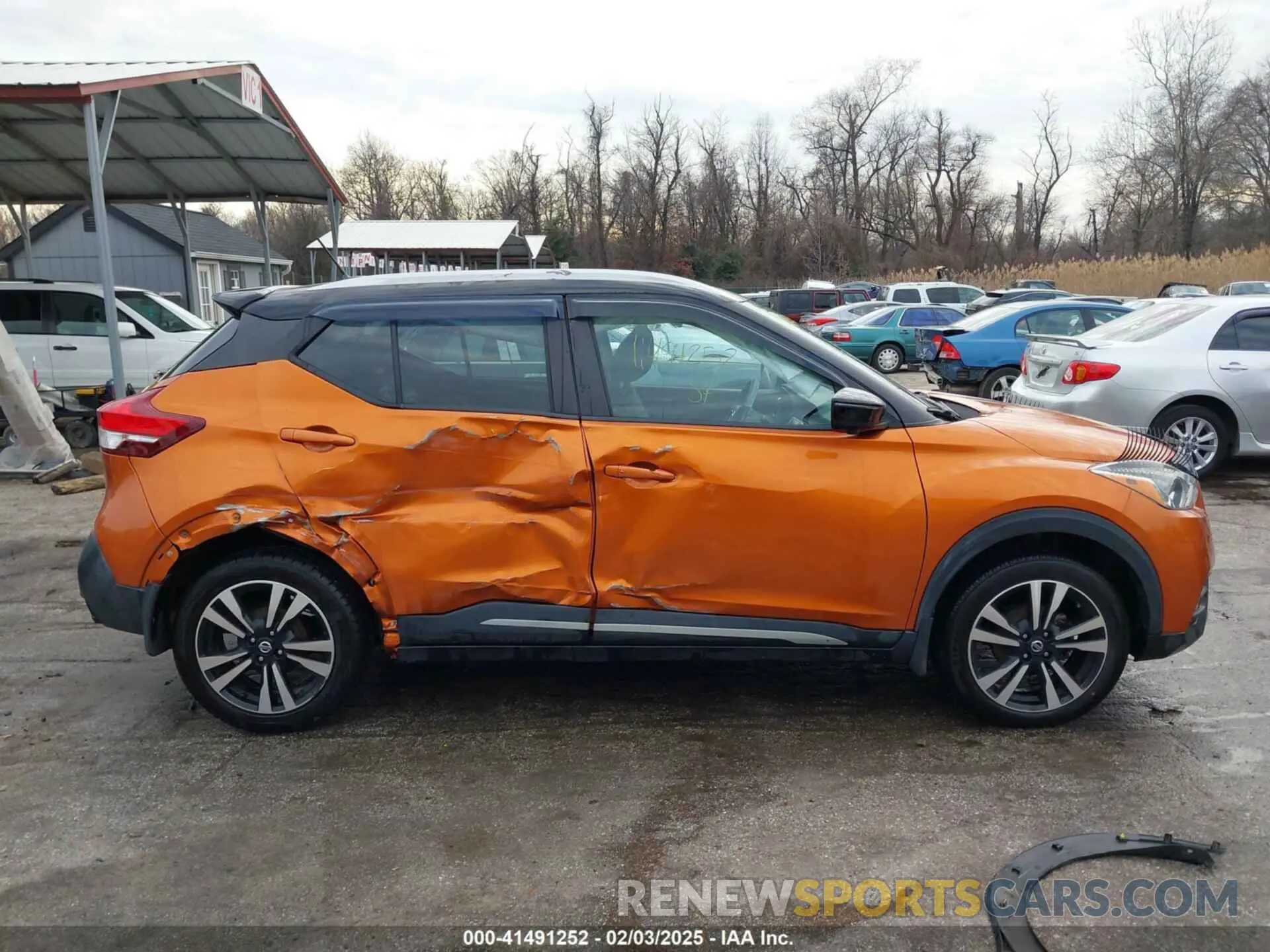 13 Photograph of a damaged car 3N1CP5CU6KL559887 NISSAN KICKS 2019