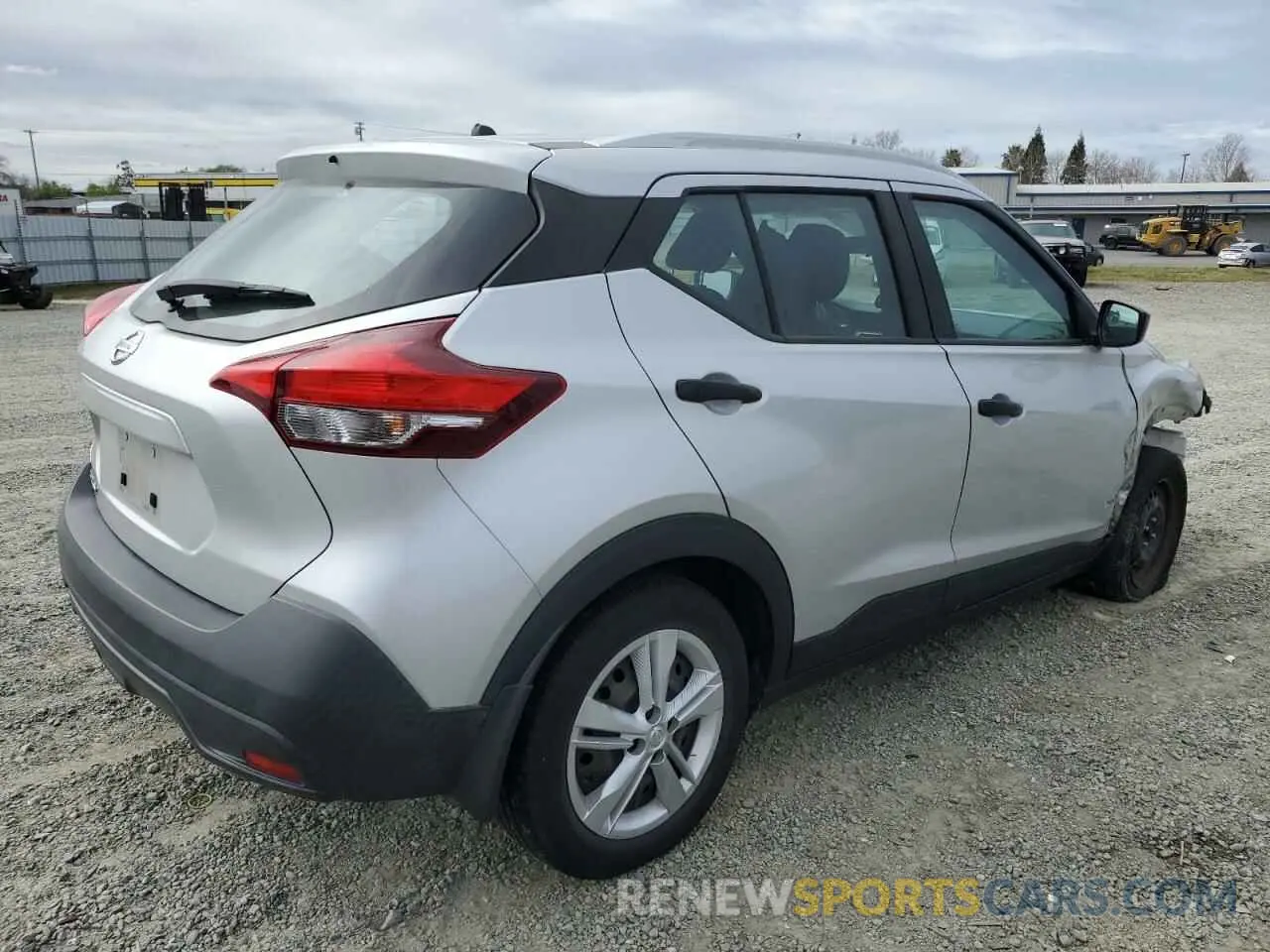 3 Photograph of a damaged car 3N1CP5CU6KL560666 NISSAN KICKS 2019