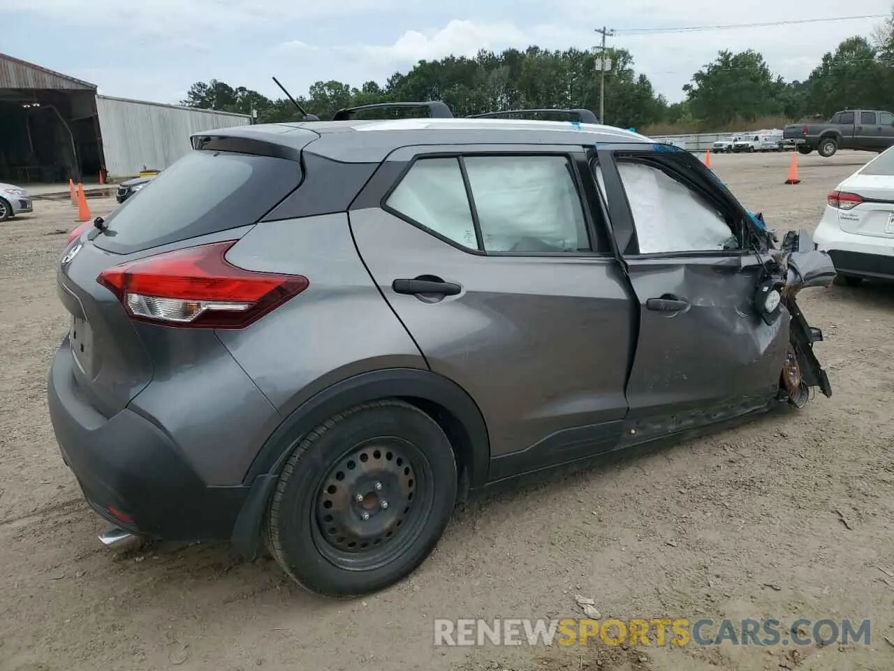 3 Photograph of a damaged car 3N1CP5CU7KL489087 NISSAN KICKS 2019
