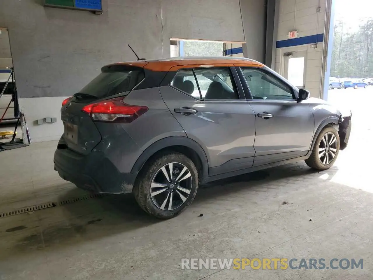 3 Photograph of a damaged car 3N1CP5CU7KL497352 NISSAN KICKS 2019