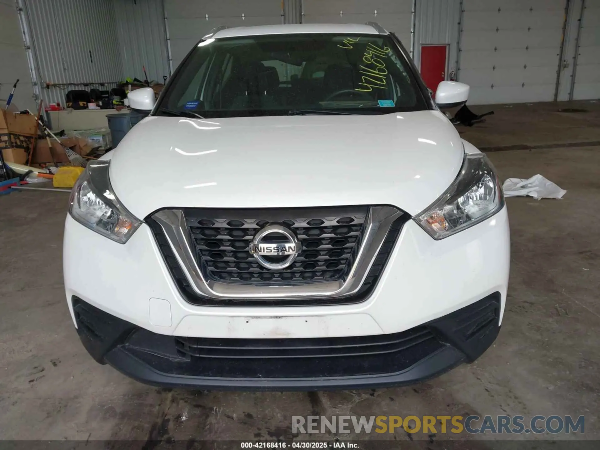 12 Photograph of a damaged car 3N1CP5CU7KL498307 NISSAN KICKS 2019