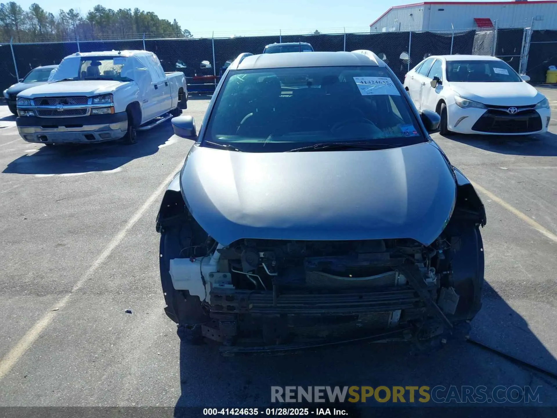 13 Photograph of a damaged car 3N1CP5CU7KL528115 NISSAN KICKS 2019