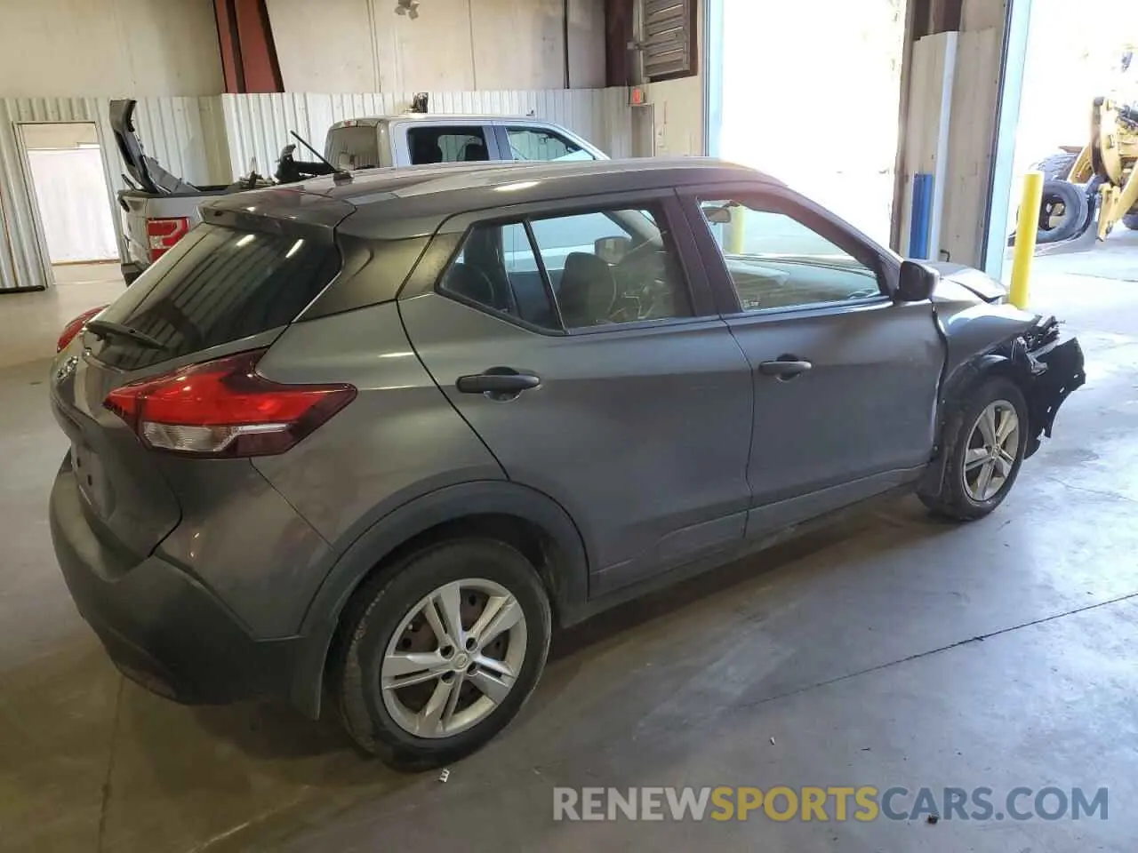 3 Photograph of a damaged car 3N1CP5CU7KL540250 NISSAN KICKS 2019