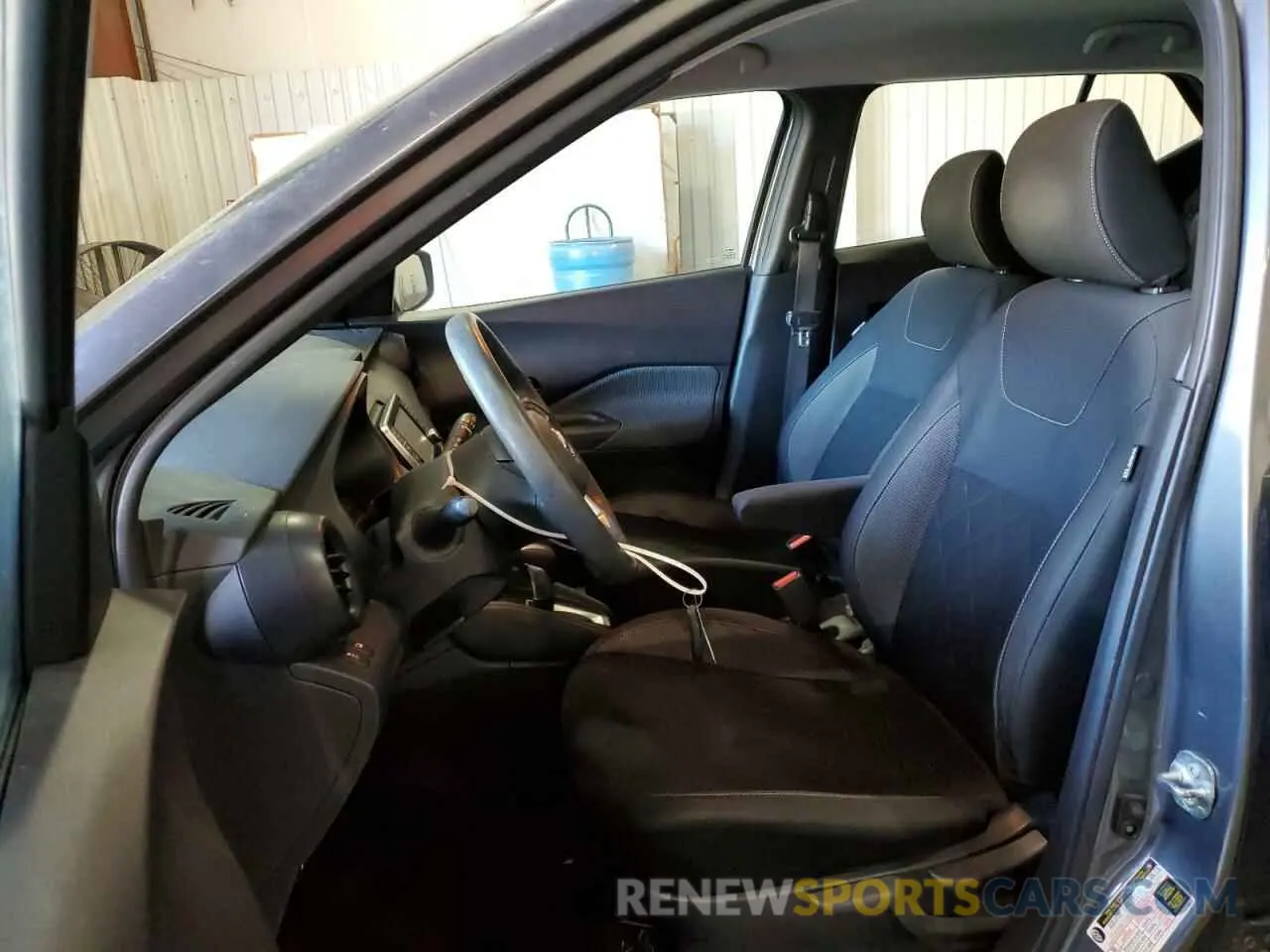 7 Photograph of a damaged car 3N1CP5CU7KL540250 NISSAN KICKS 2019