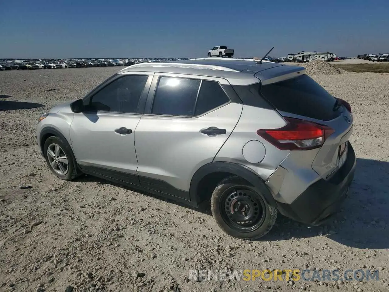 2 Photograph of a damaged car 3N1CP5CU7KL543908 NISSAN KICKS 2019