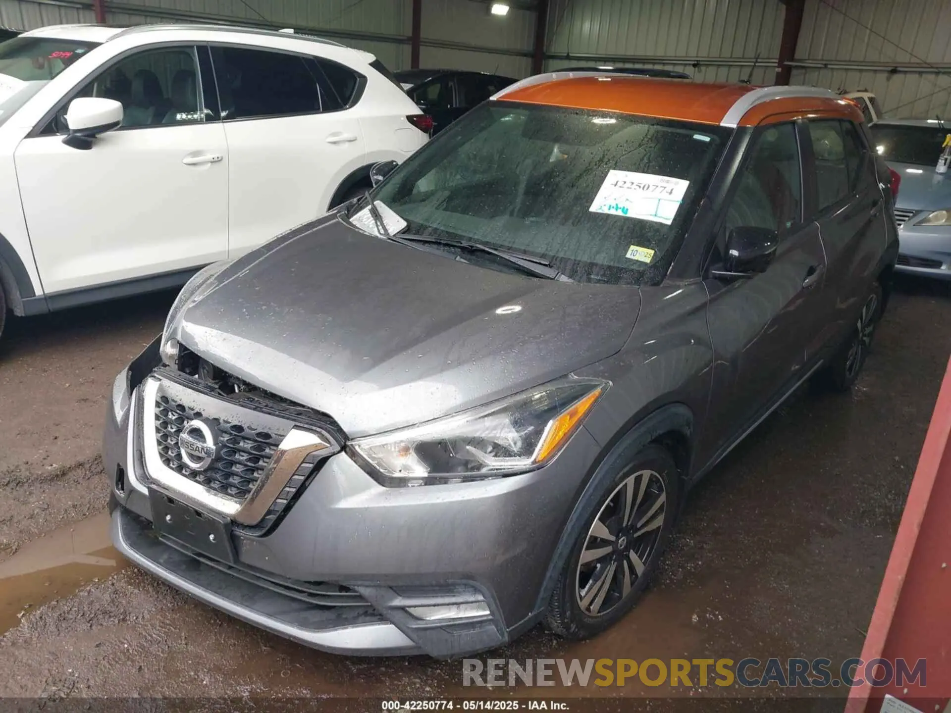 2 Photograph of a damaged car 3N1CP5CU7KL548543 NISSAN KICKS 2019