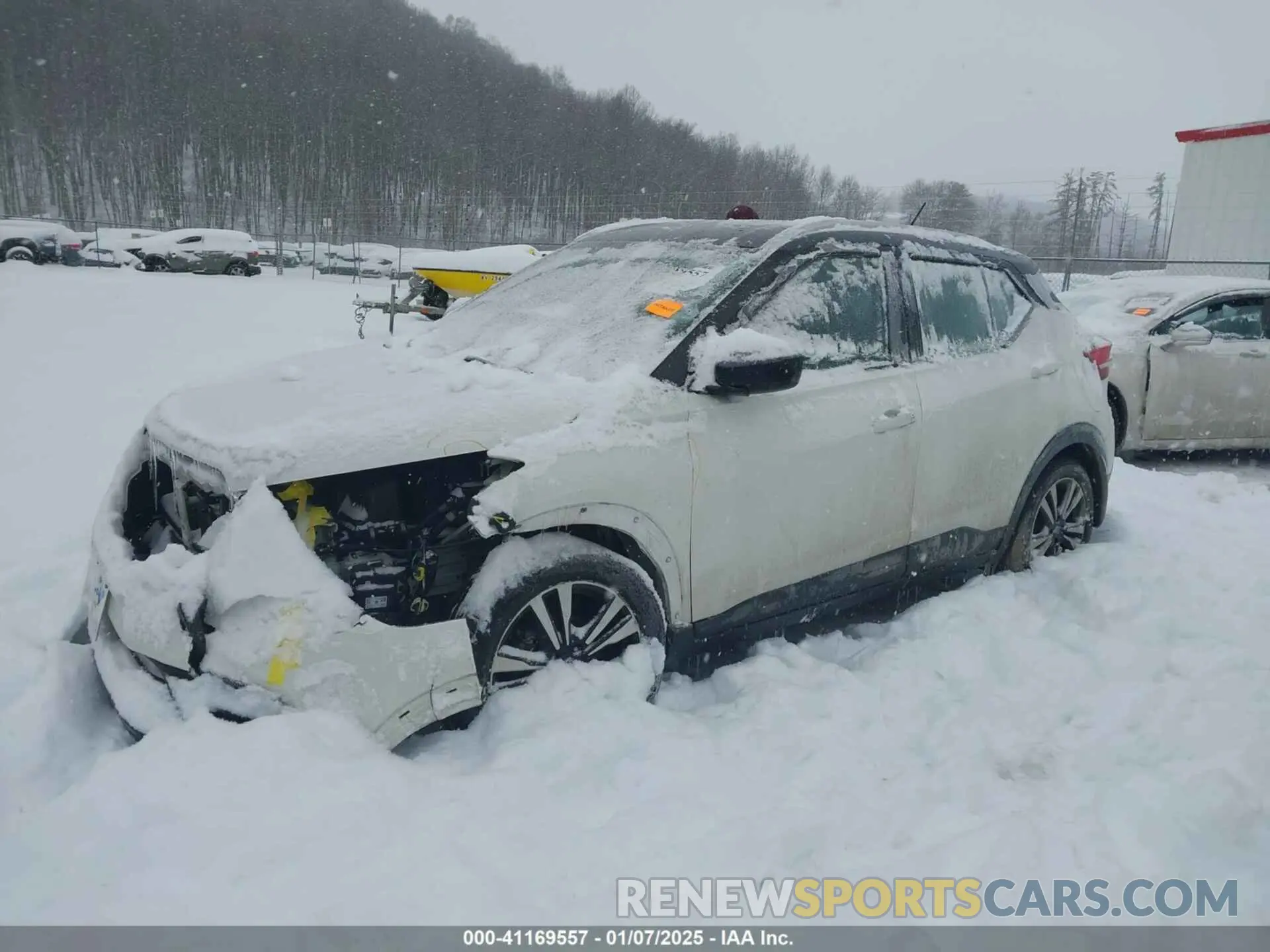 2 Photograph of a damaged car 3N1CP5CU8KL506883 NISSAN KICKS 2019