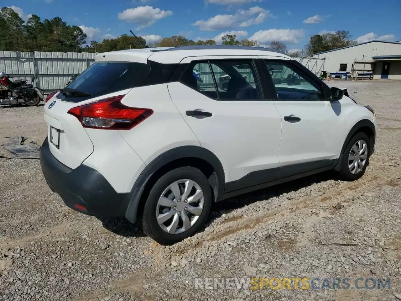 3 Photograph of a damaged car 3N1CP5CU8KL510710 NISSAN KICKS 2019