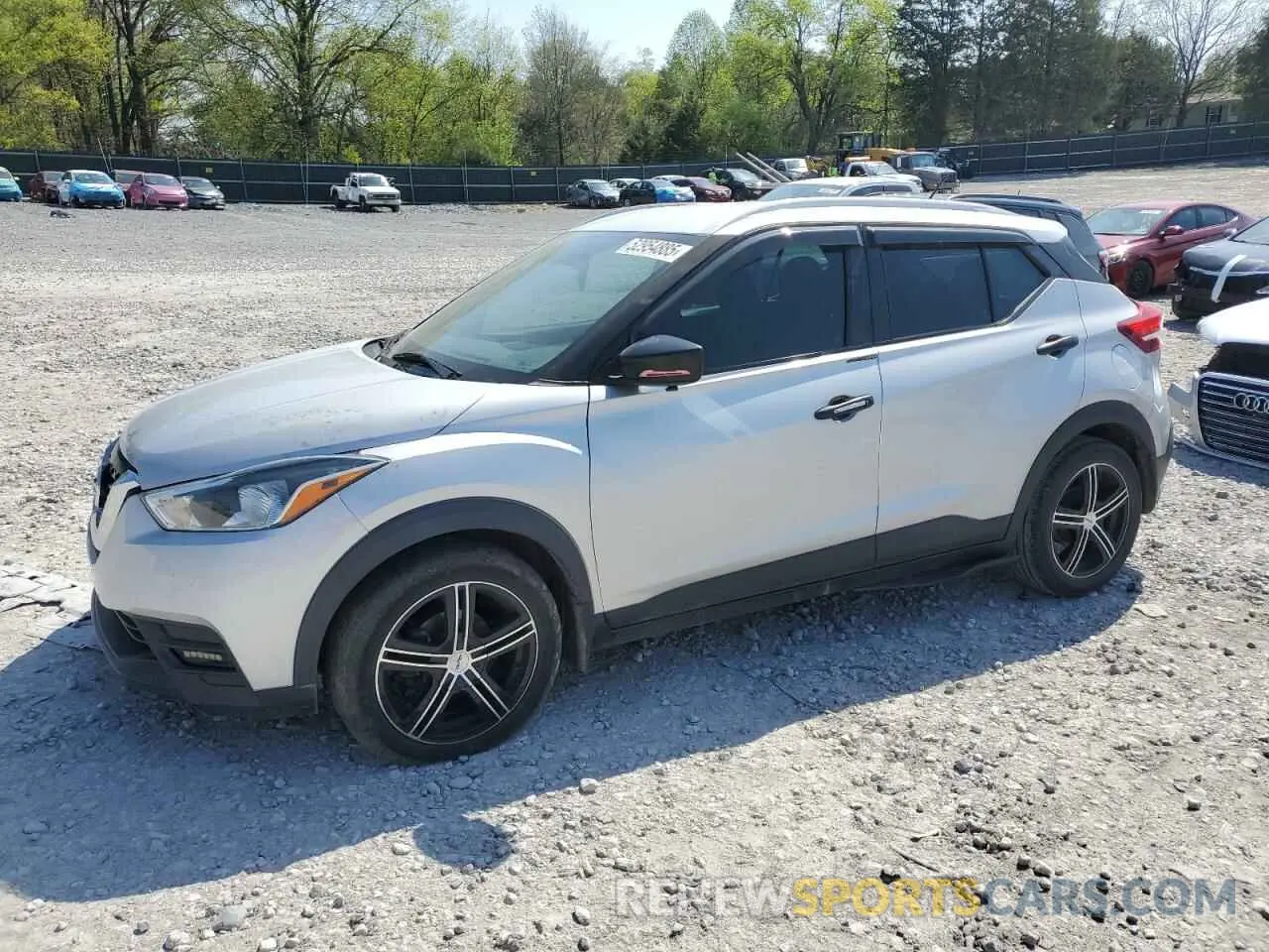1 Photograph of a damaged car 3N1CP5CU8KL529595 NISSAN KICKS 2019
