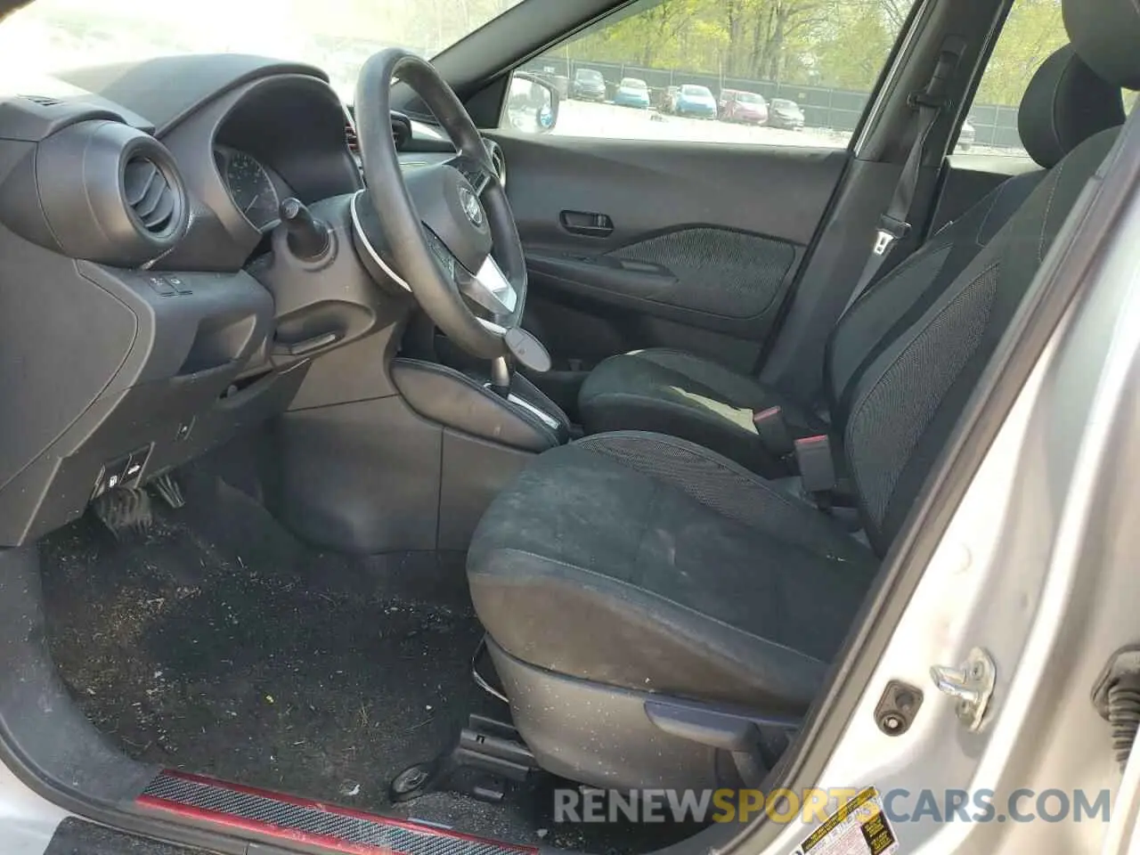 7 Photograph of a damaged car 3N1CP5CU8KL529595 NISSAN KICKS 2019