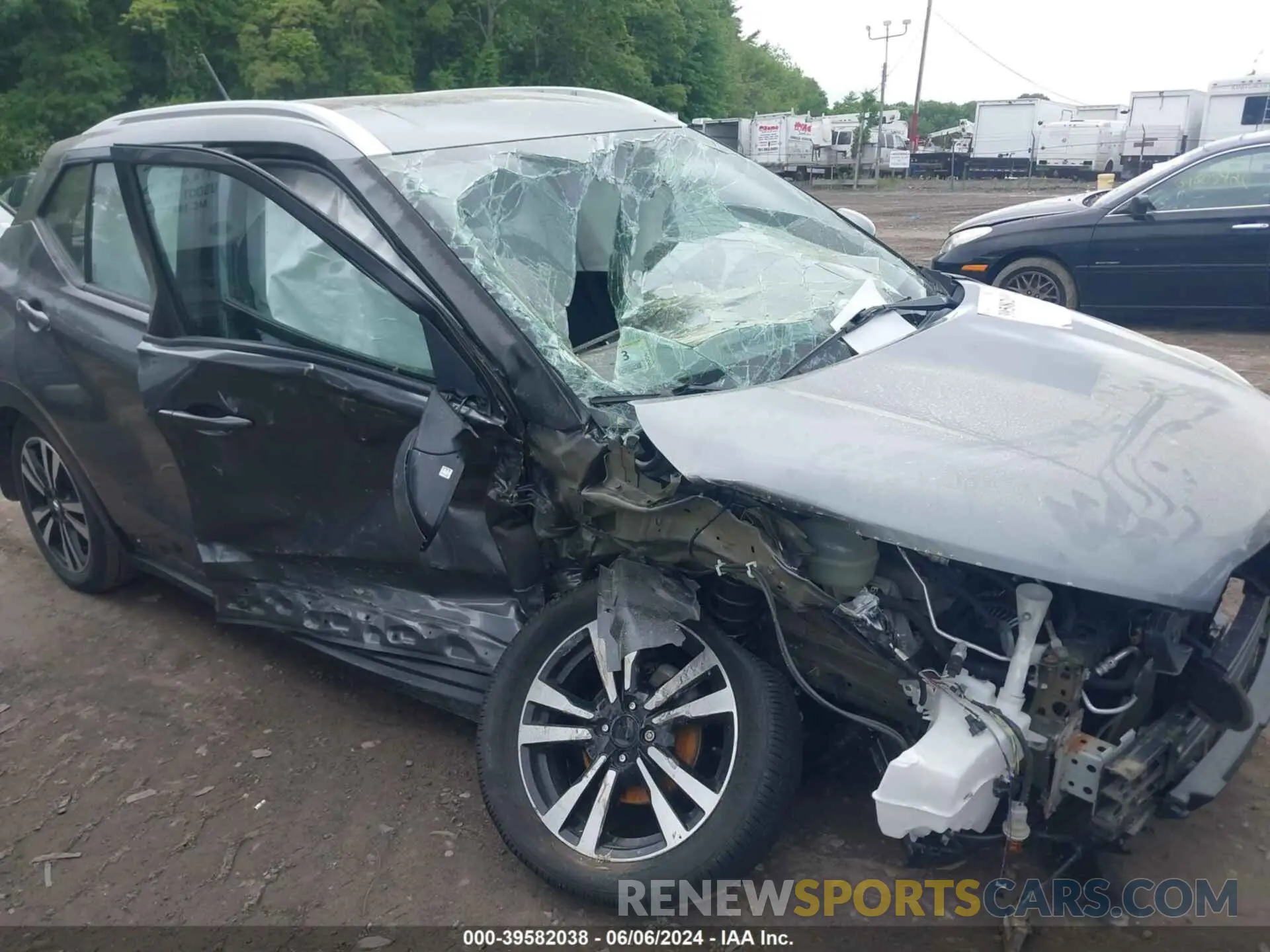 6 Photograph of a damaged car 3N1CP5CU8KL542511 NISSAN KICKS 2019