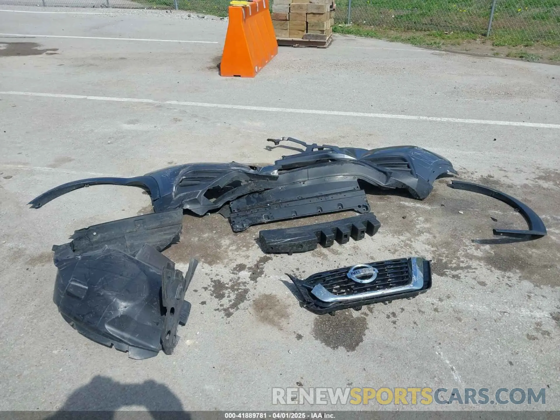 12 Photograph of a damaged car 3N1CP5CU8KL542721 NISSAN KICKS 2019