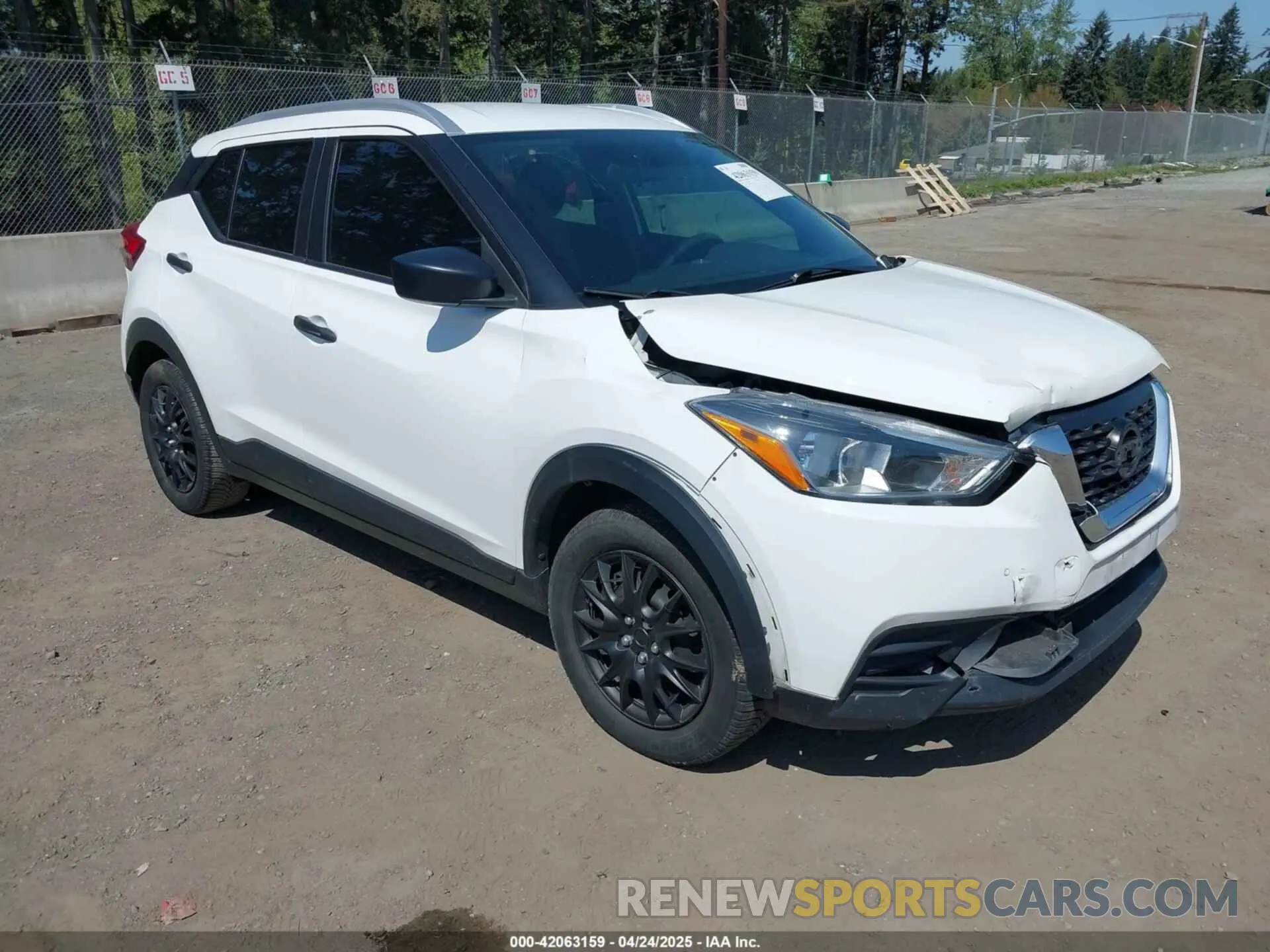 1 Photograph of a damaged car 3N1CP5CU9KL480214 NISSAN KICKS 2019