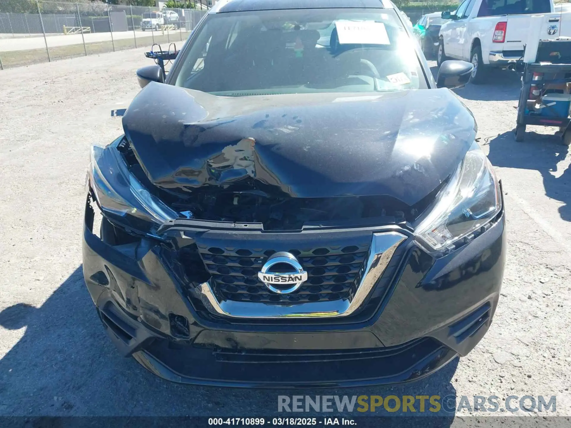 13 Photograph of a damaged car 3N1CP5CU9KL496350 NISSAN KICKS 2019