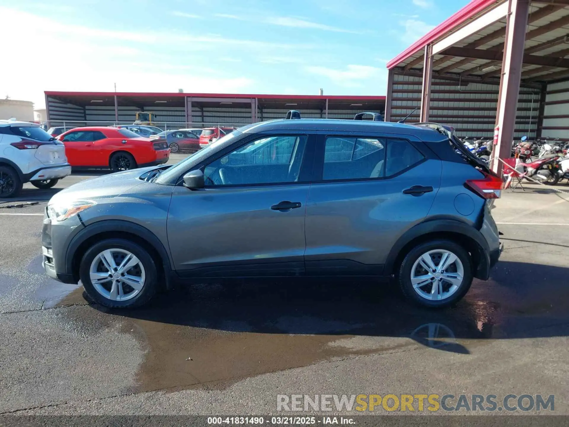 14 Photograph of a damaged car 3N1CP5CU9KL505032 NISSAN KICKS 2019