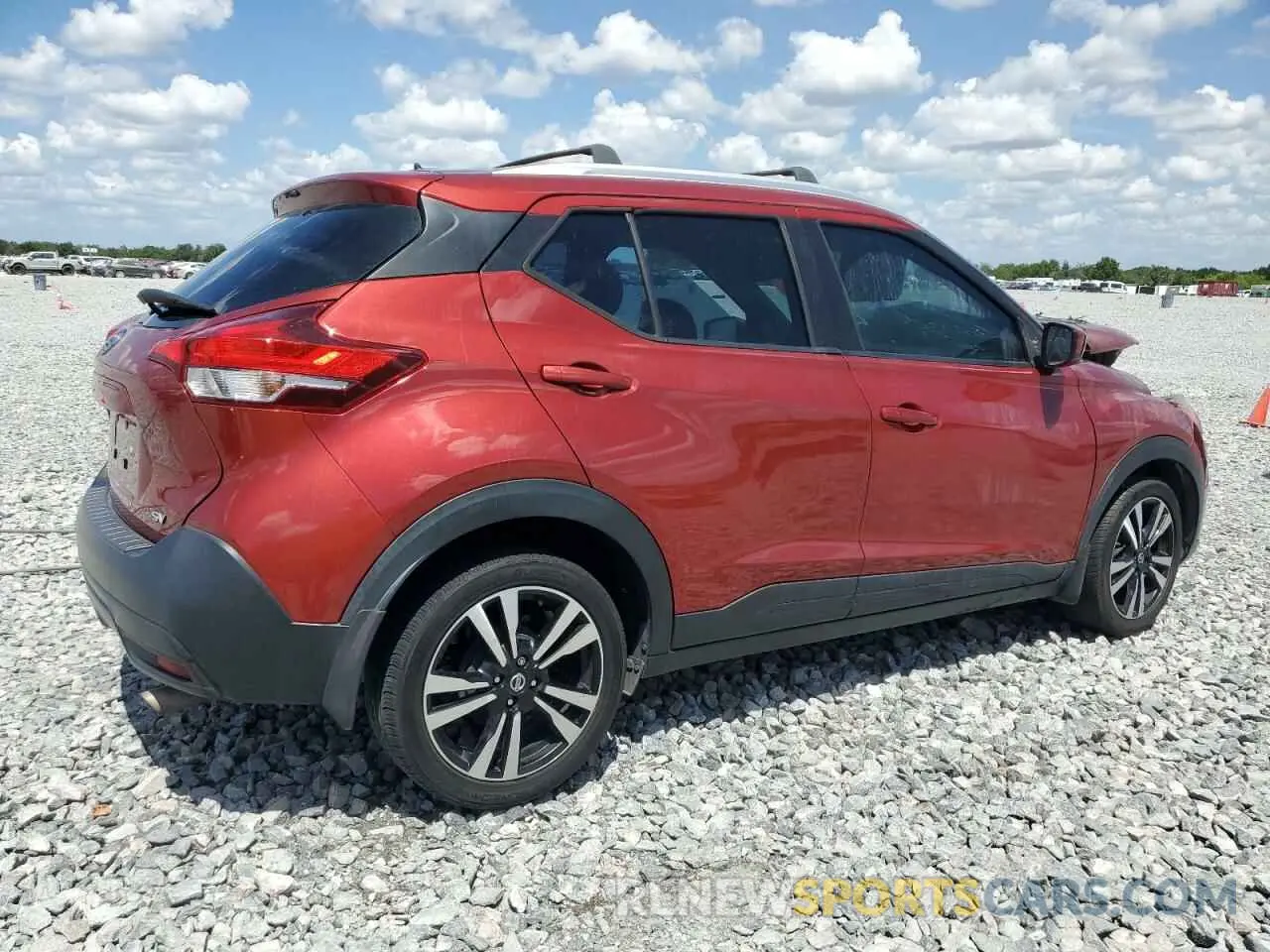 3 Photograph of a damaged car 3N1CP5CU9KL513129 NISSAN KICKS 2019