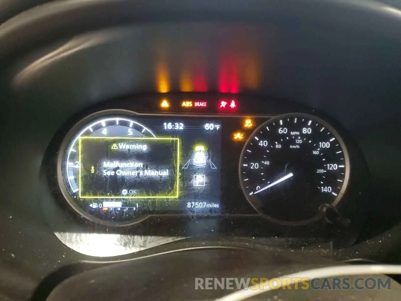 9 Photograph of a damaged car 3N1CP5CU9KL514491 NISSAN KICKS 2019