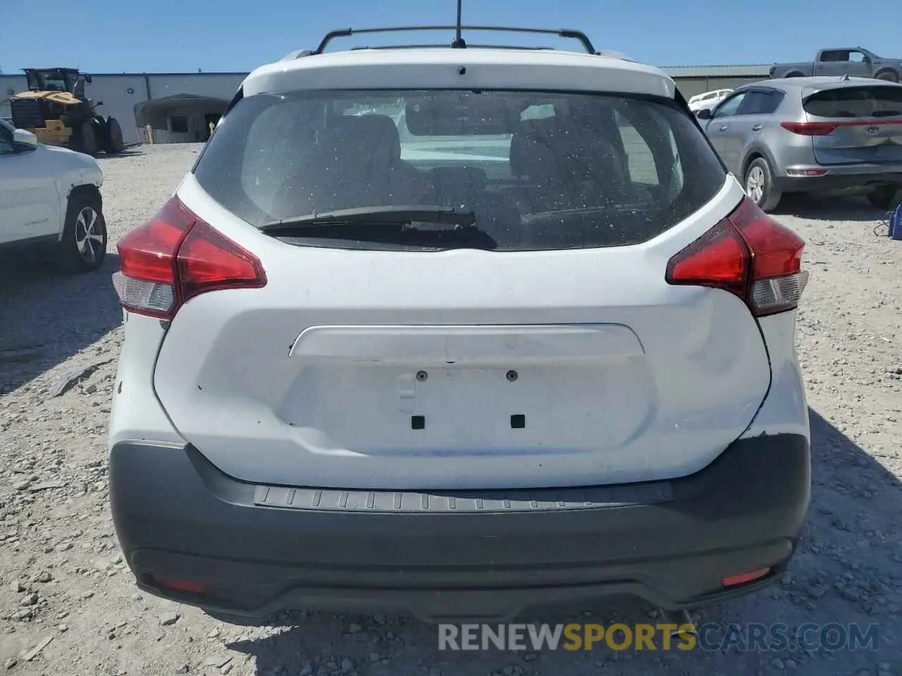 6 Photograph of a damaged car 3N1CP5CU9KL517567 NISSAN KICKS 2019