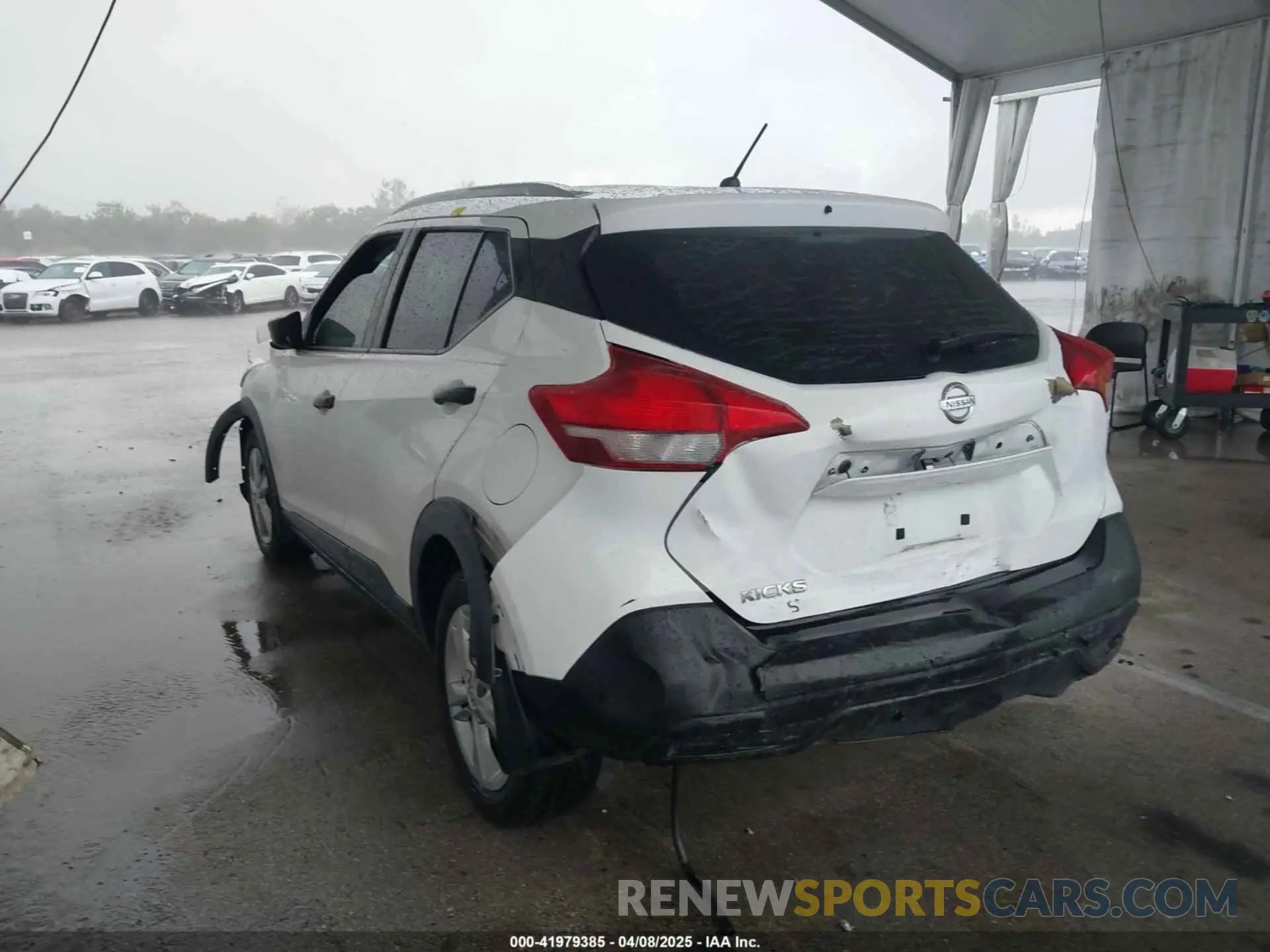 3 Photograph of a damaged car 3N1CP5CU9KL524468 NISSAN KICKS 2019