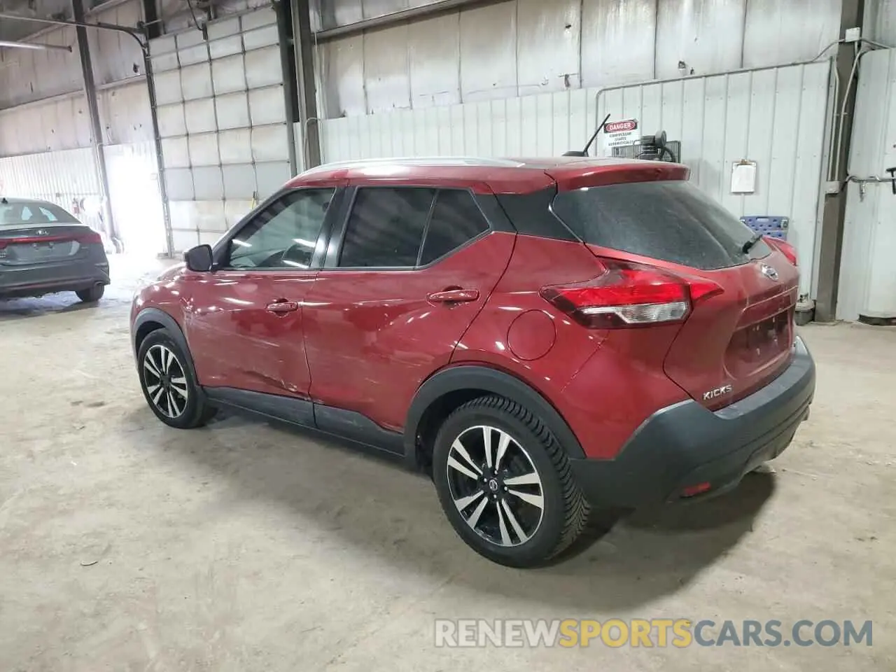 2 Photograph of a damaged car 3N1CP5CU9KL528827 NISSAN KICKS 2019