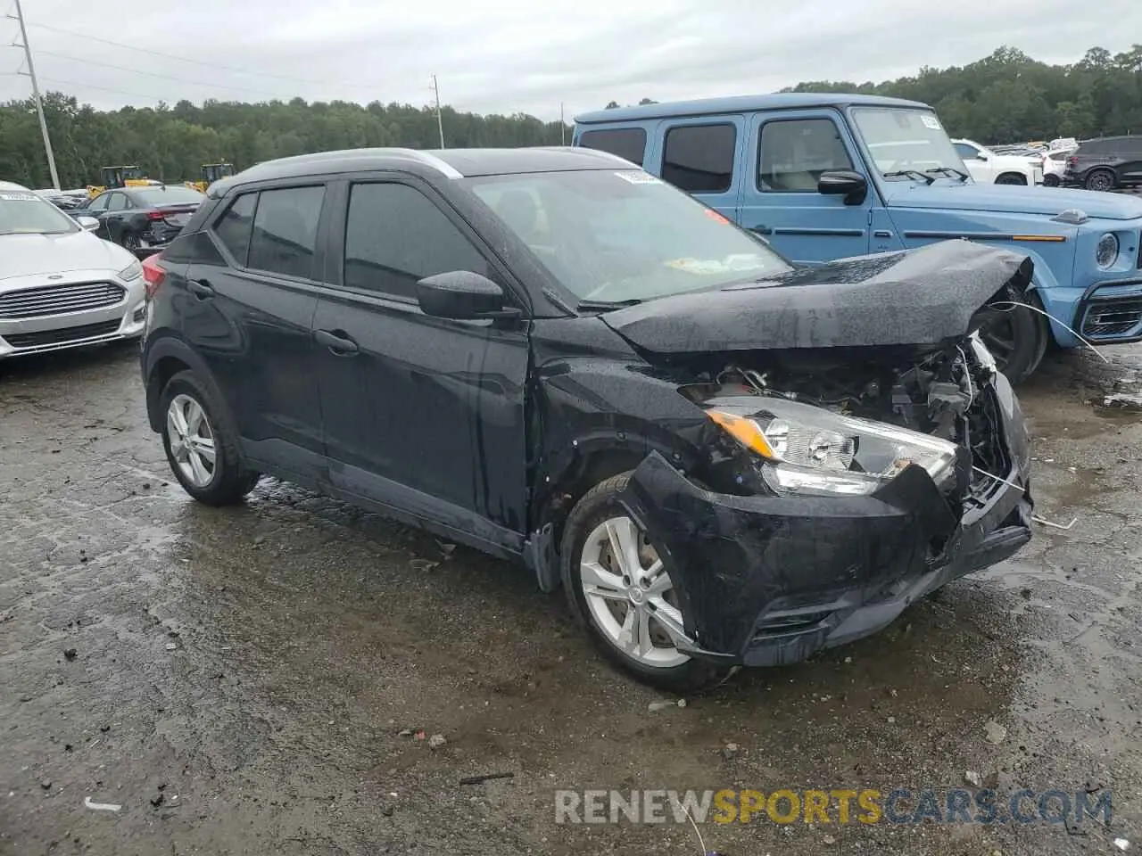 4 Photograph of a damaged car 3N1CP5CU9KL530965 NISSAN KICKS 2019