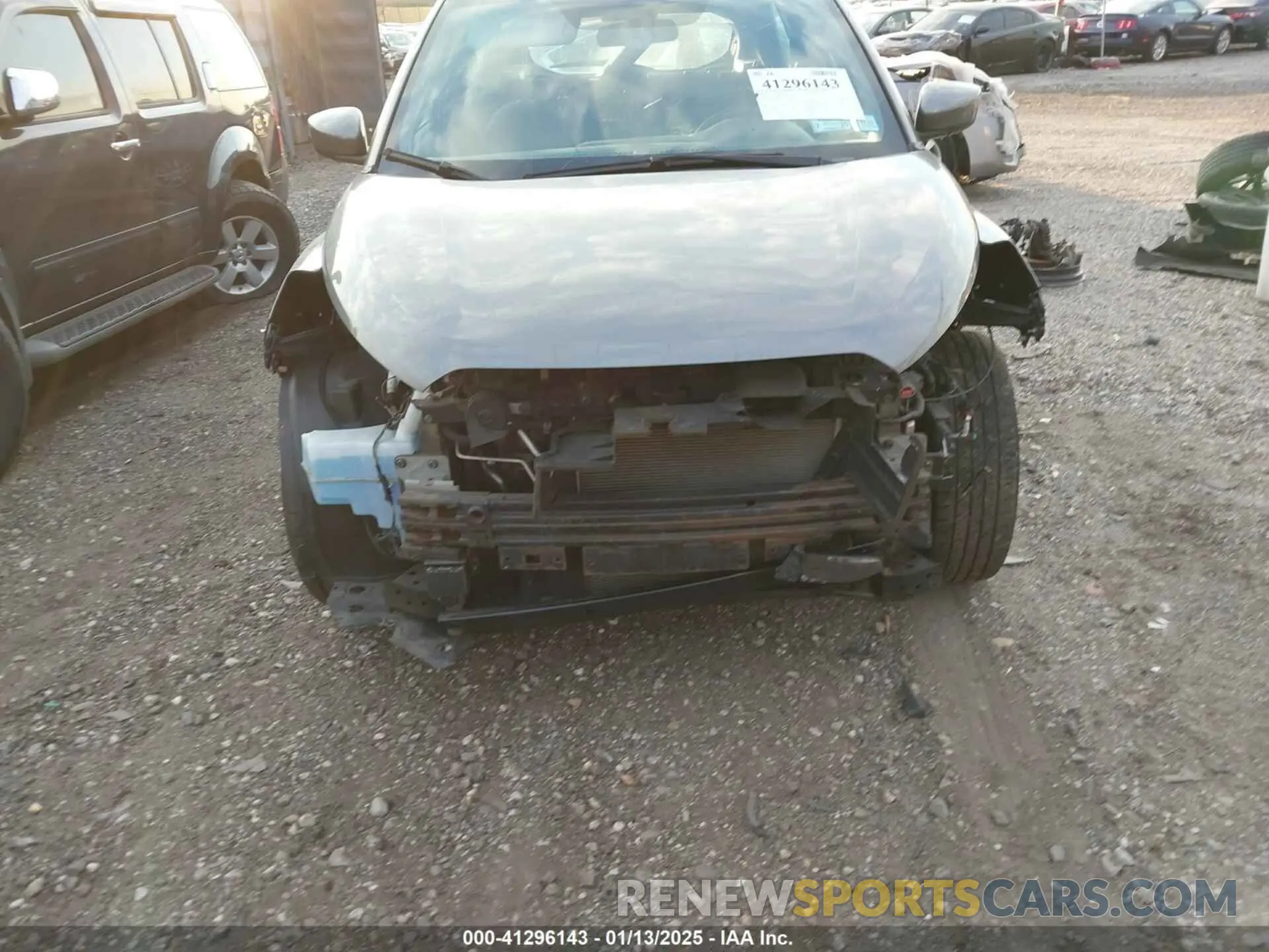 12 Photograph of a damaged car 3N1CP5CU9KL532716 NISSAN KICKS 2019