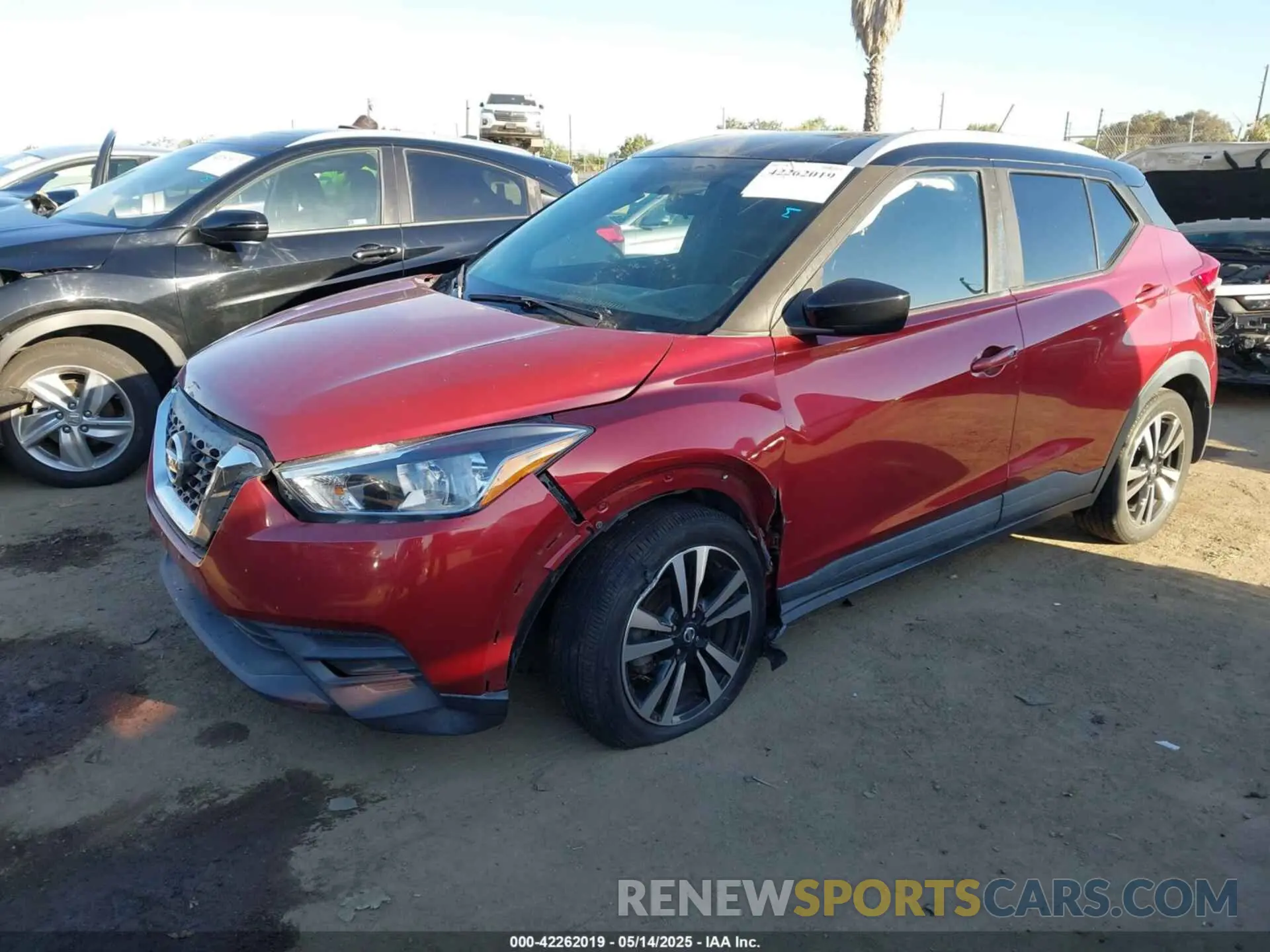 2 Photograph of a damaged car 3N1CP5CU9KL541559 NISSAN KICKS 2019