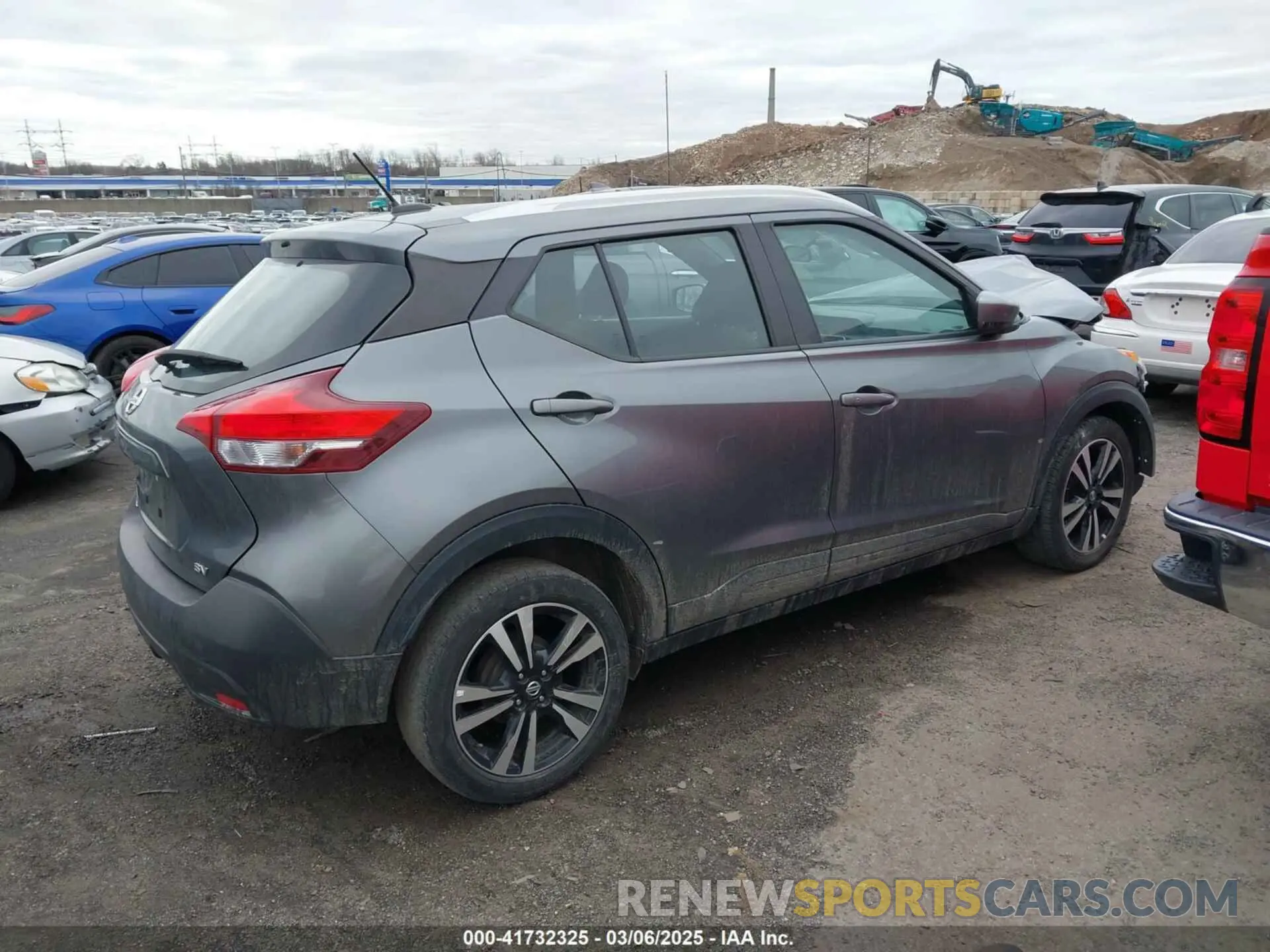 12 Photograph of a damaged car 3N1CP5CU9KL542551 NISSAN KICKS 2019