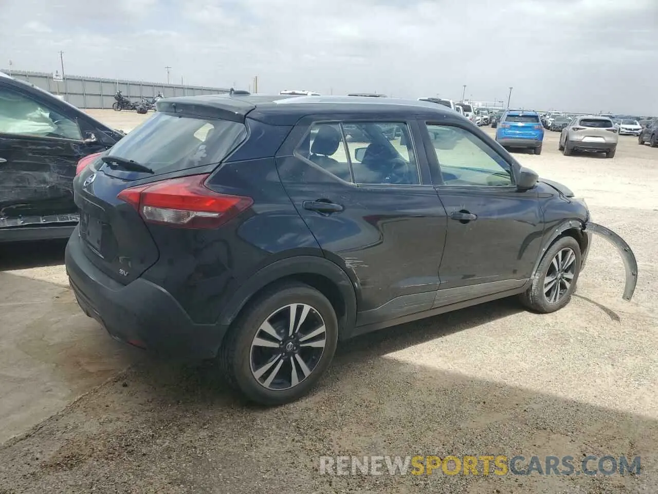 3 Photograph of a damaged car 3N1CP5CU9KL546289 NISSAN KICKS 2019