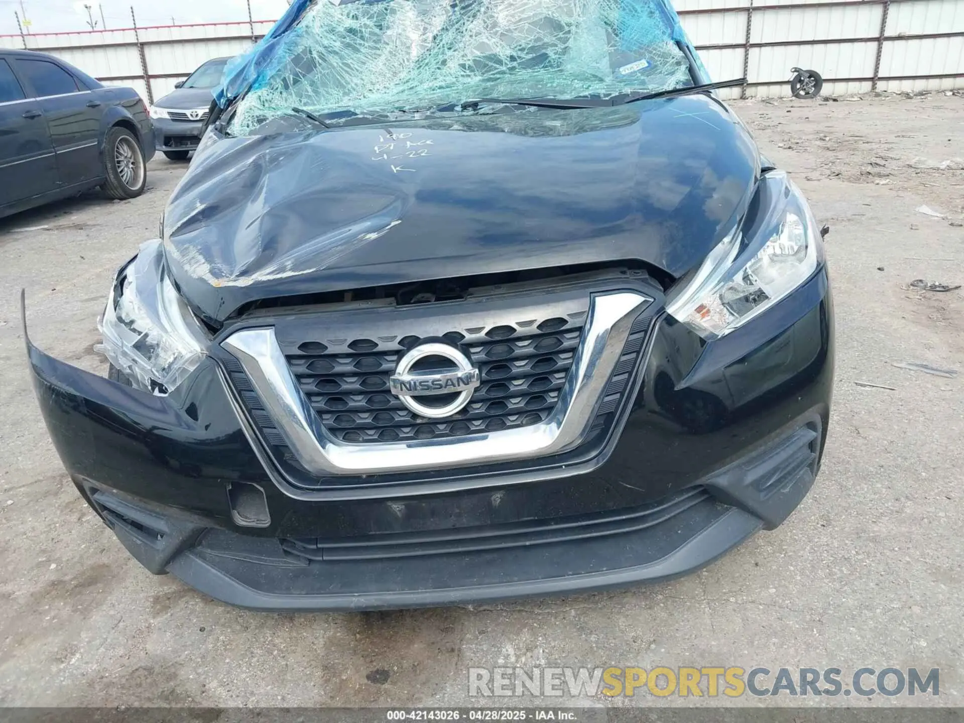 13 Photograph of a damaged car 3N1CP5CU9KL555560 NISSAN KICKS 2019