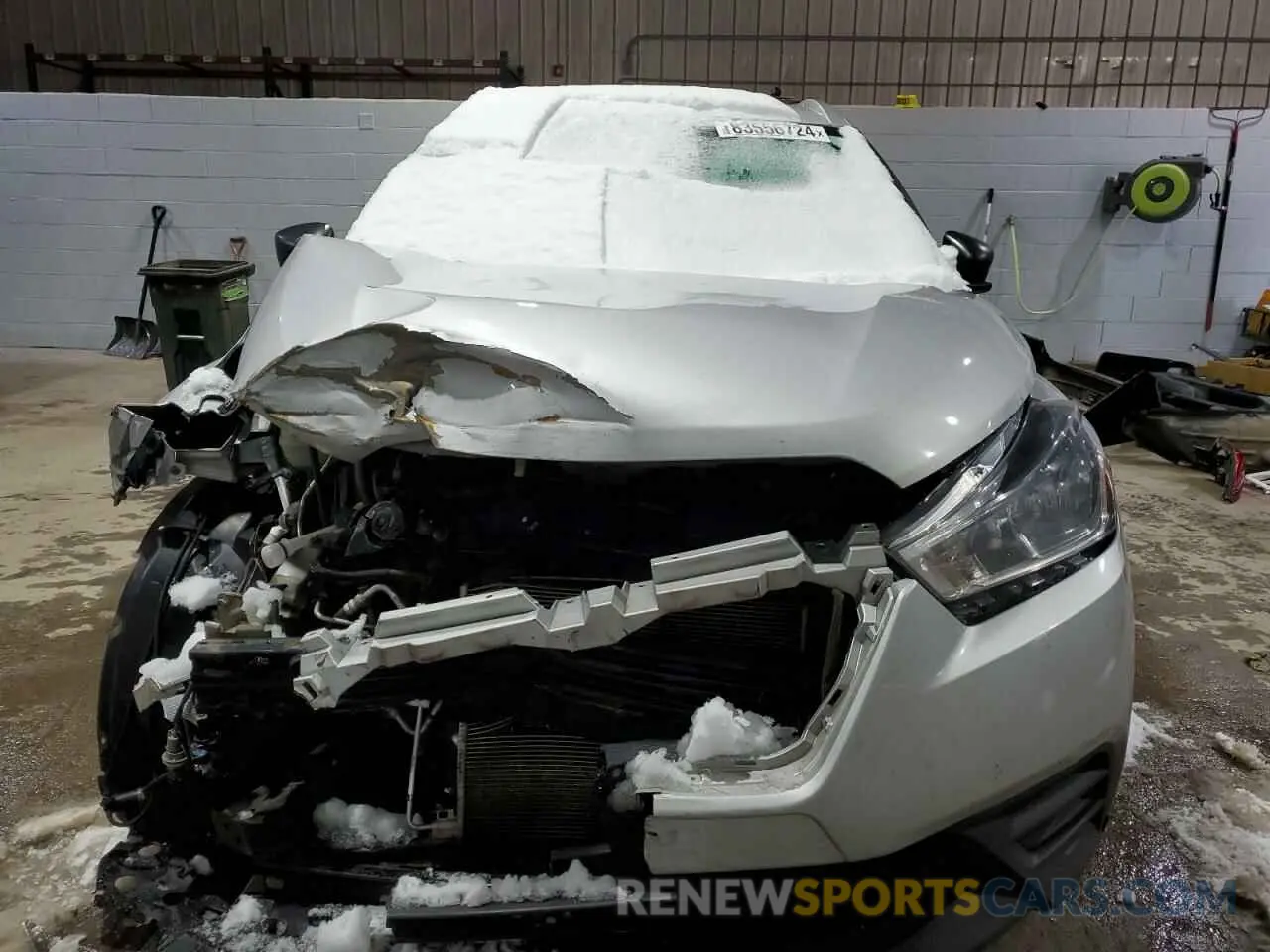 5 Photograph of a damaged car 3N1CP5CU9KL555591 NISSAN KICKS 2019
