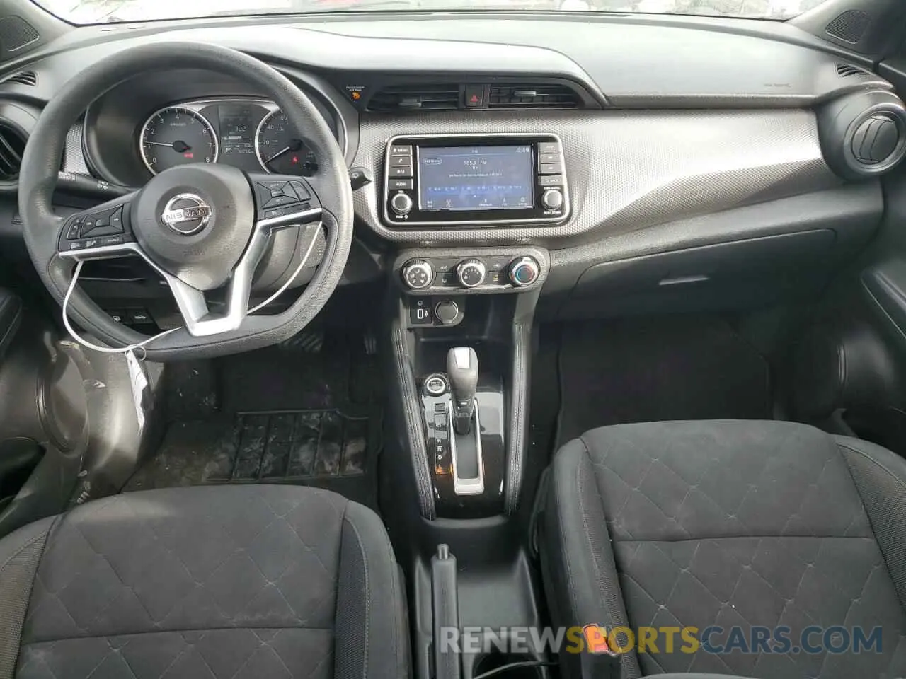 8 Photograph of a damaged car 3N1CP5CU9KL560659 NISSAN KICKS 2019