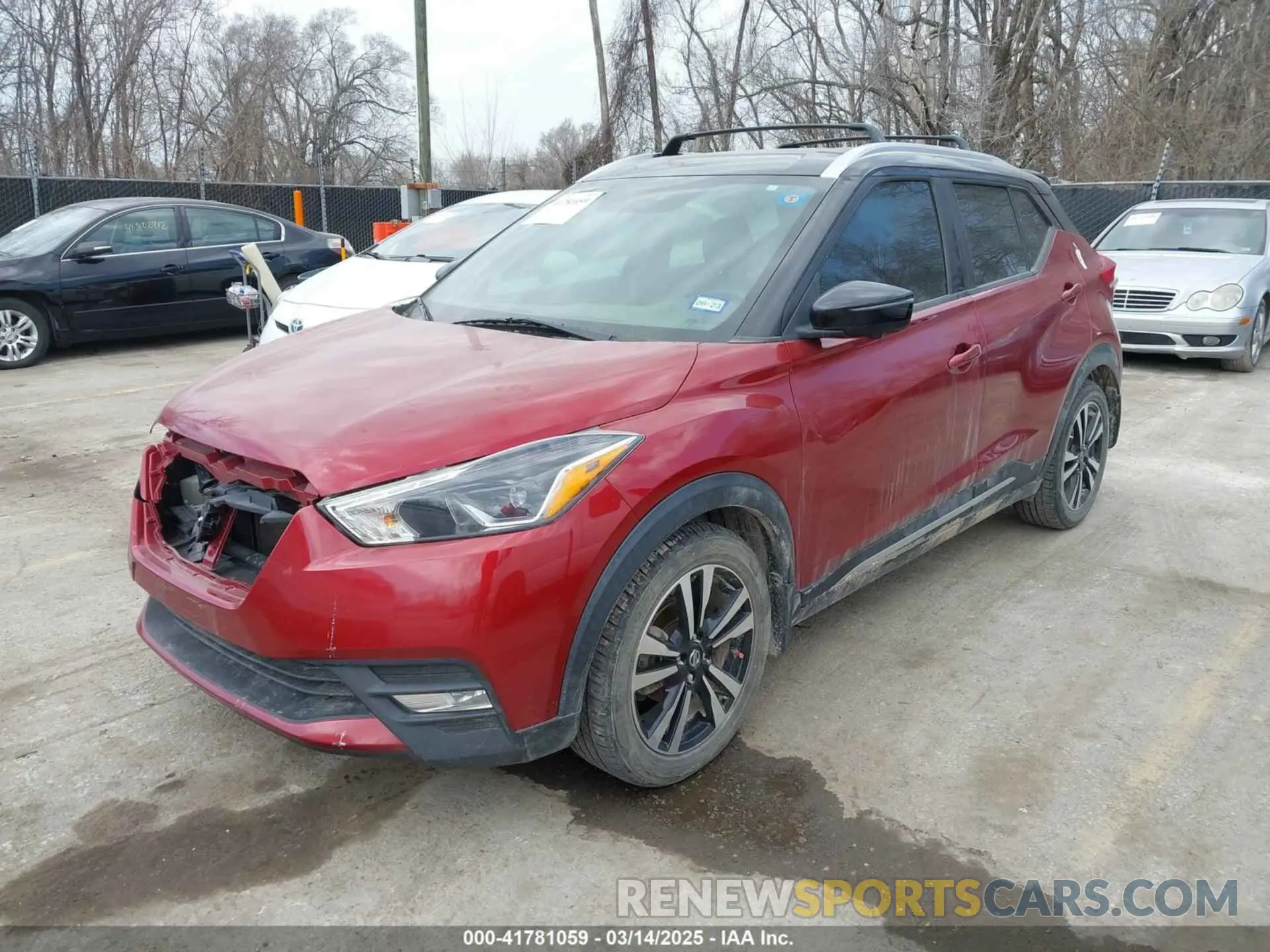 2 Photograph of a damaged car 3N1CP5CUXKL492775 NISSAN KICKS 2019