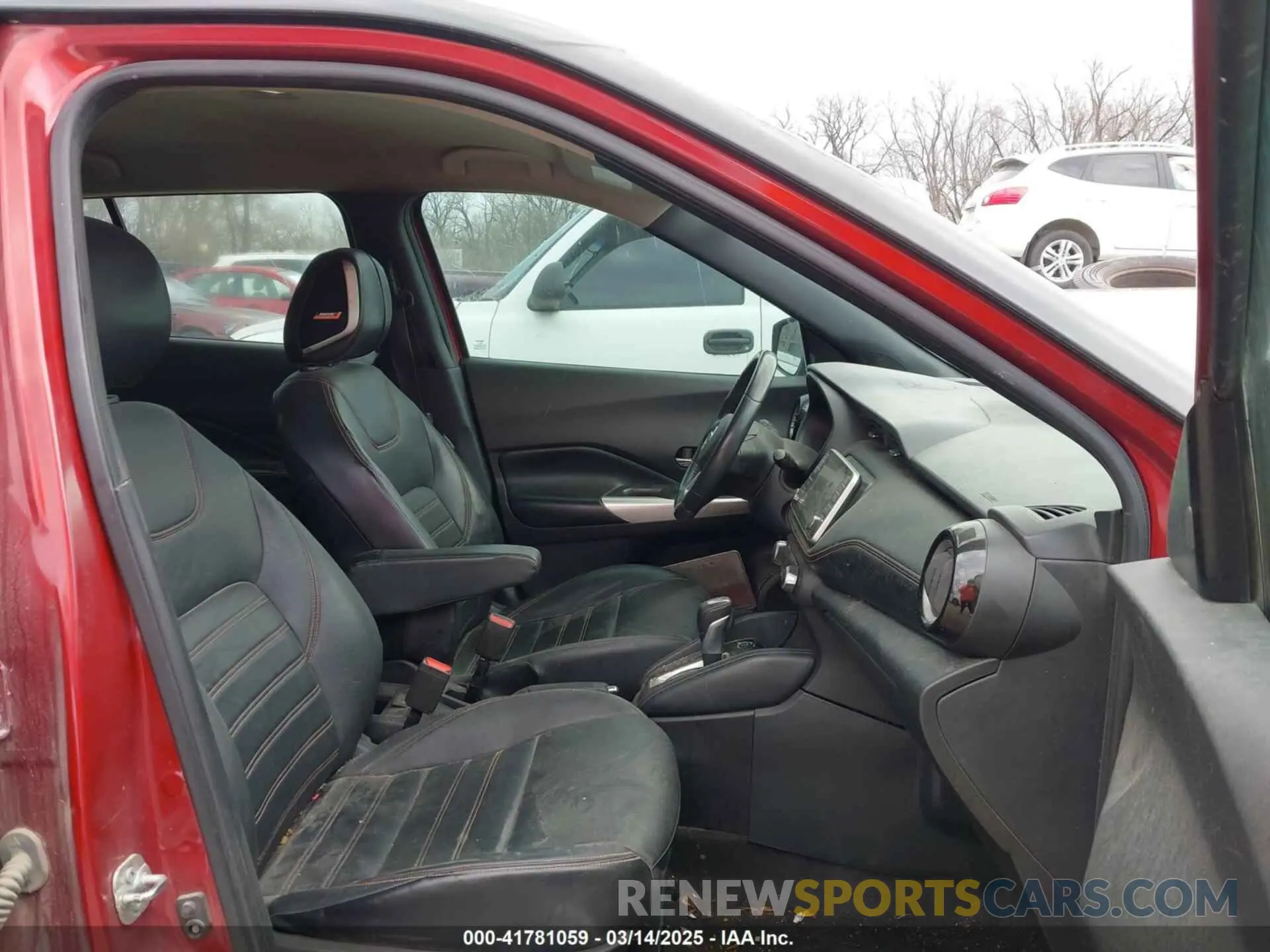 5 Photograph of a damaged car 3N1CP5CUXKL492775 NISSAN KICKS 2019